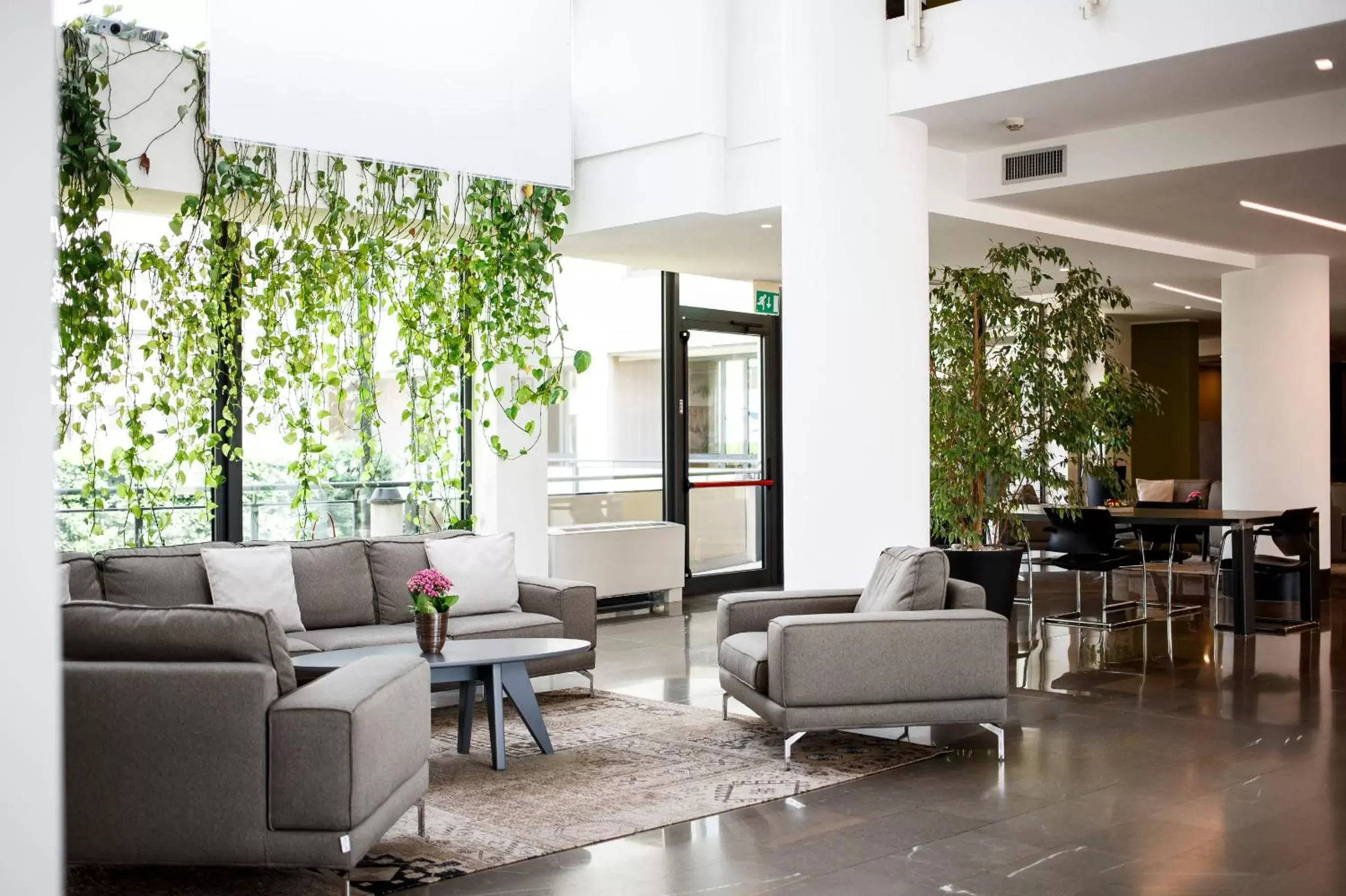 Lobby or reception, Seating Area in Airporthotel Verona Congress & Relax