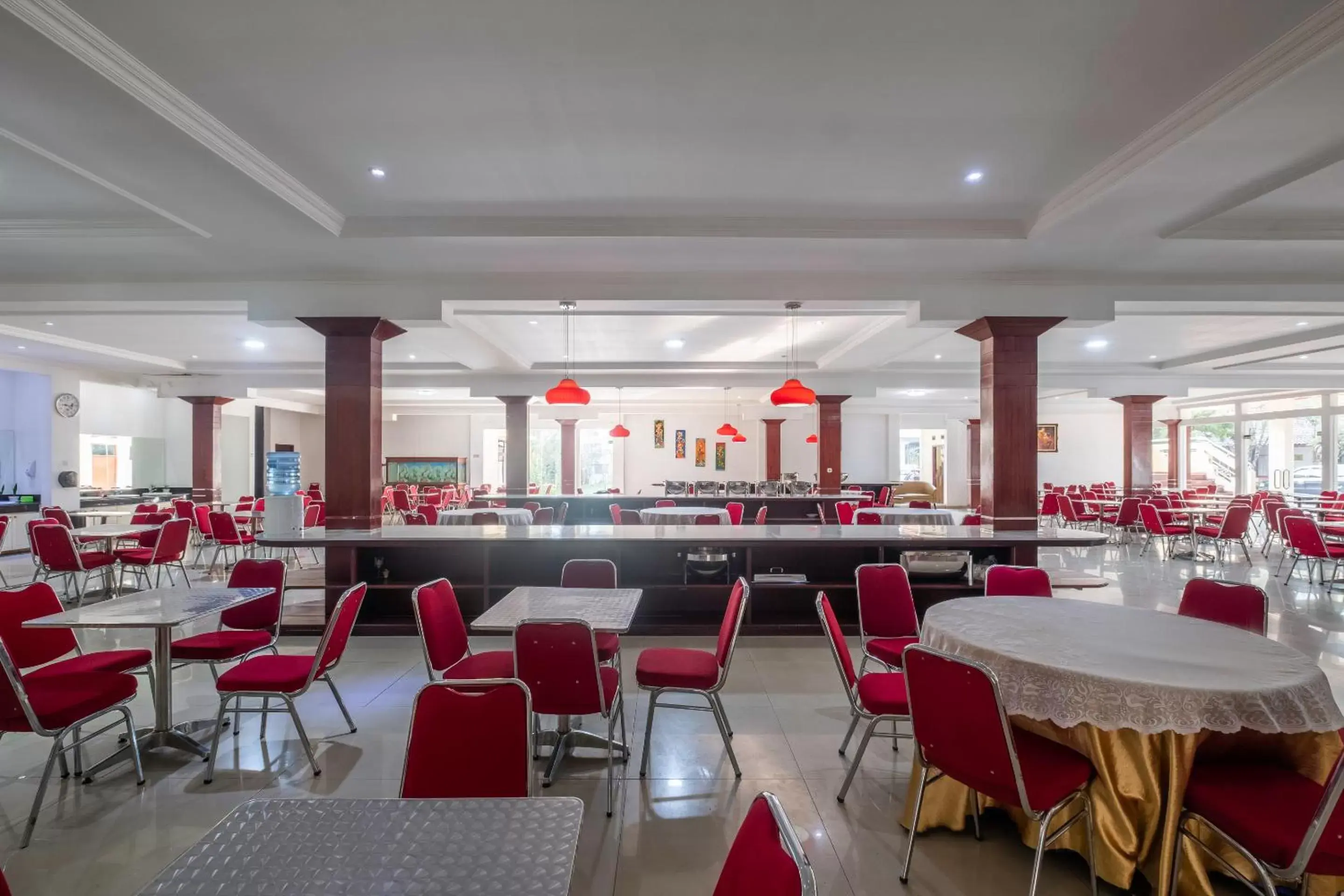 Restaurant/places to eat in Narima Resort Hotel Restaurant/places to eat in Narima Resort Hotel