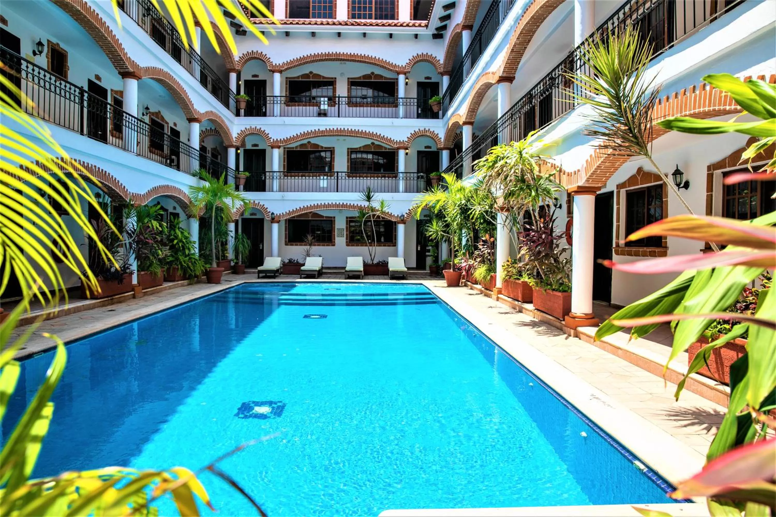 Pool view in Hotel Colonial Playa del Carmen