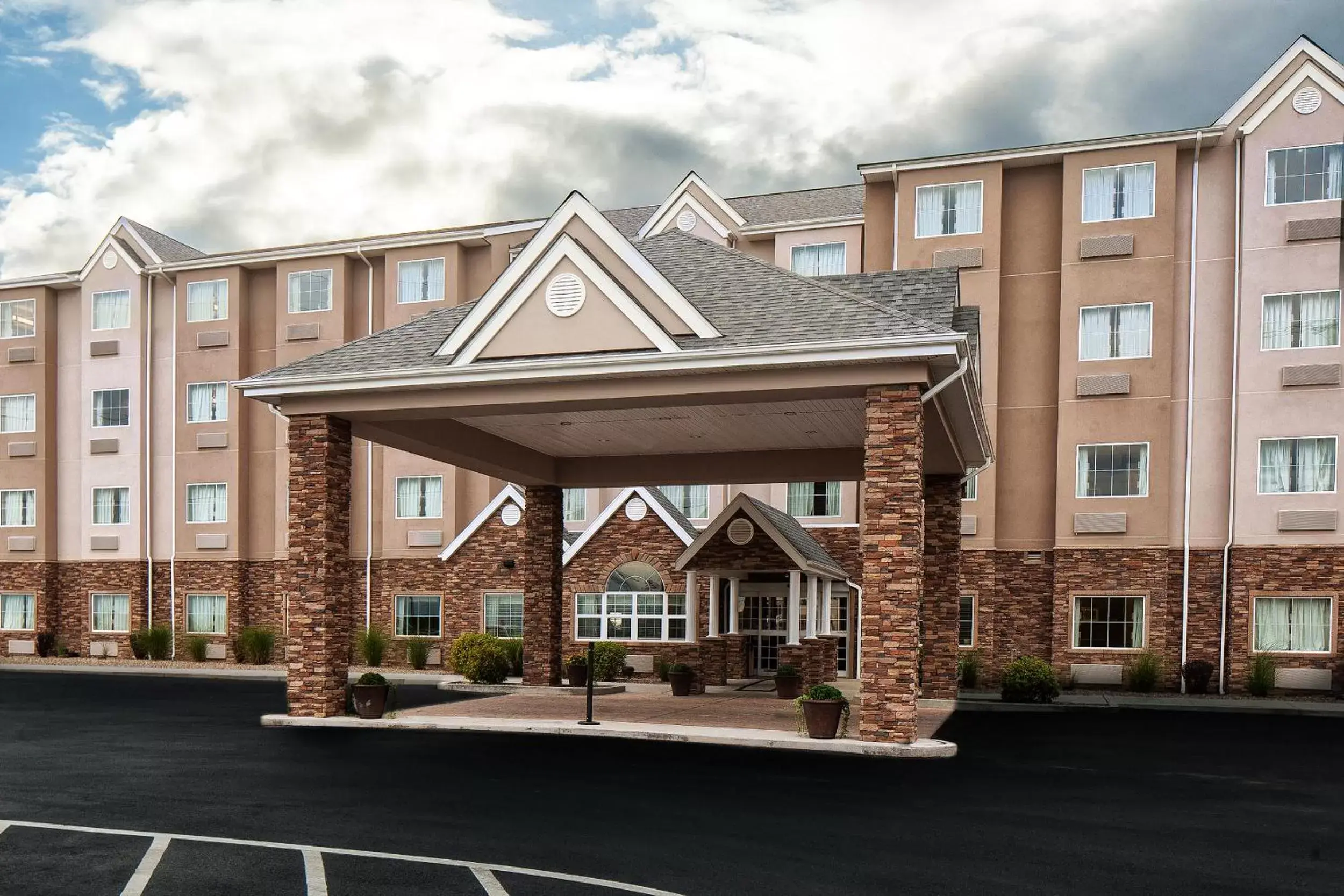 Property Building in Microtel Inn & Suites - St Clairsville