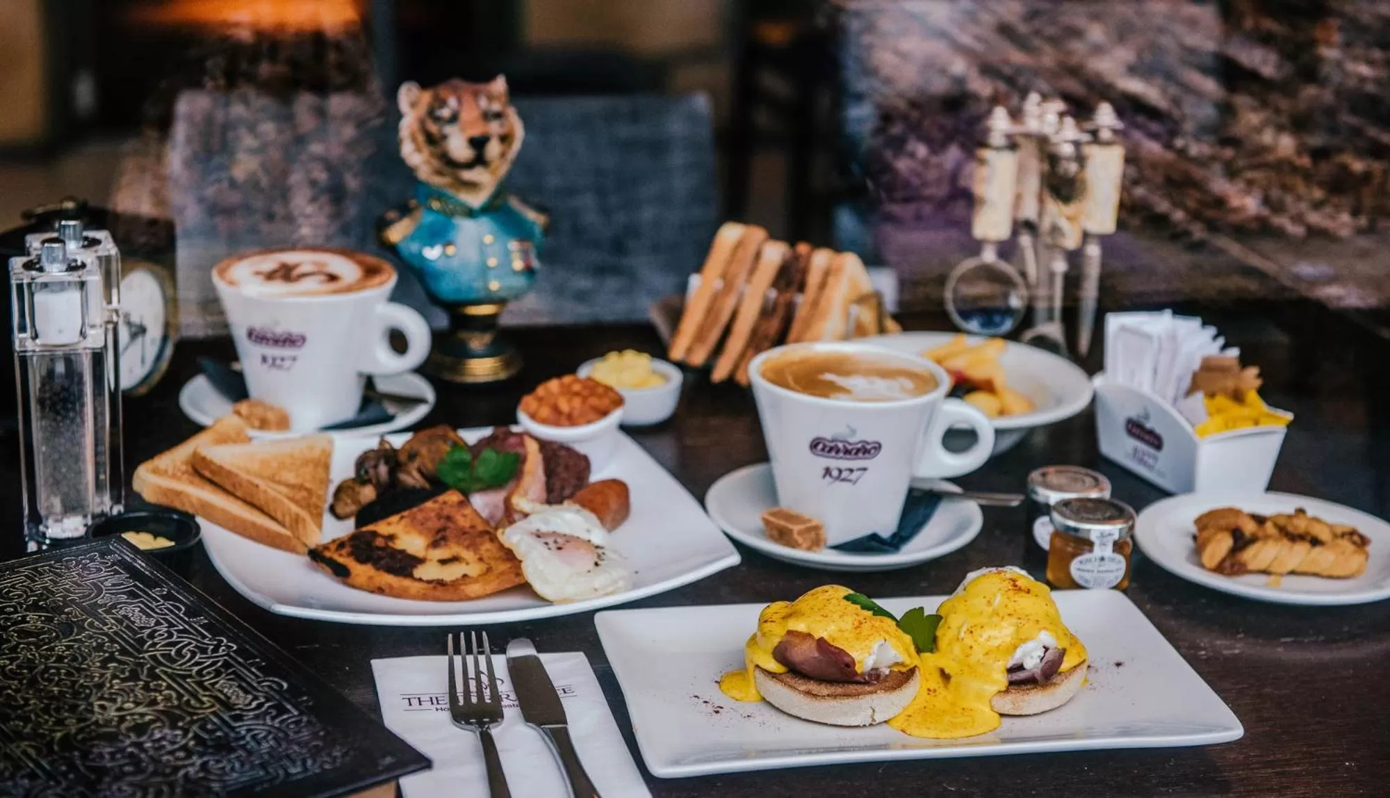 Food in The Torrance Hotel