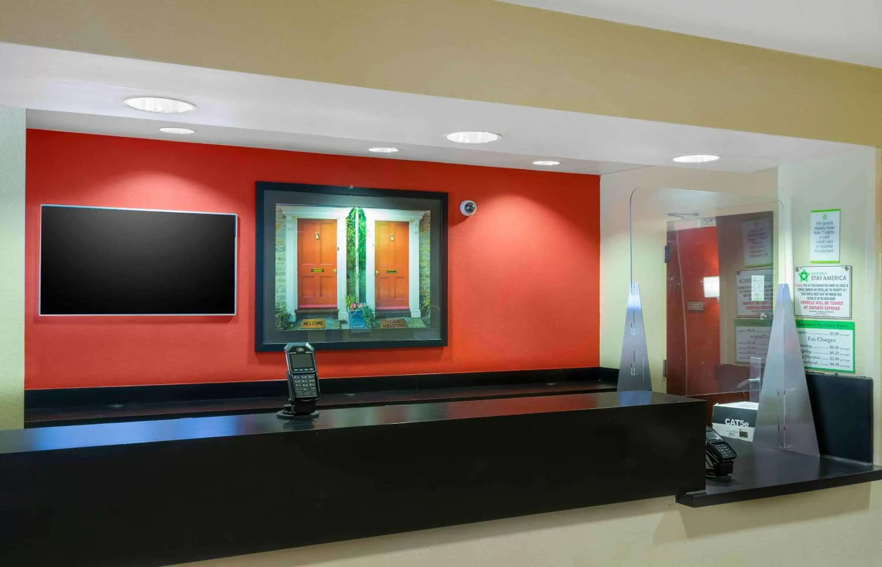 Lobby or reception, TV/Entertainment Center in Extended Stay America Suites - Tampa - Airport - Spruce Street