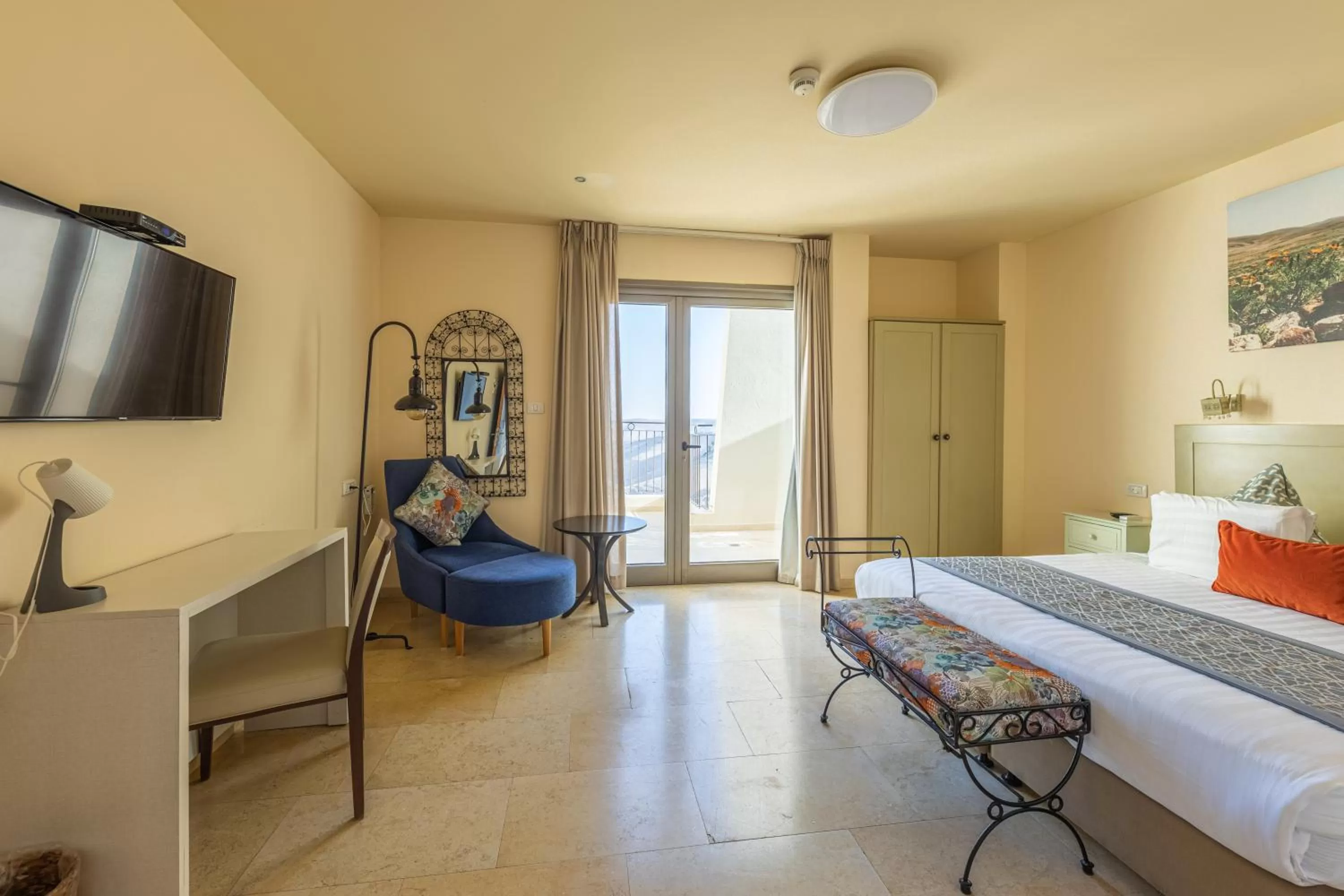 Photo of the whole room, Bed in Yehelim Boutique Hotel