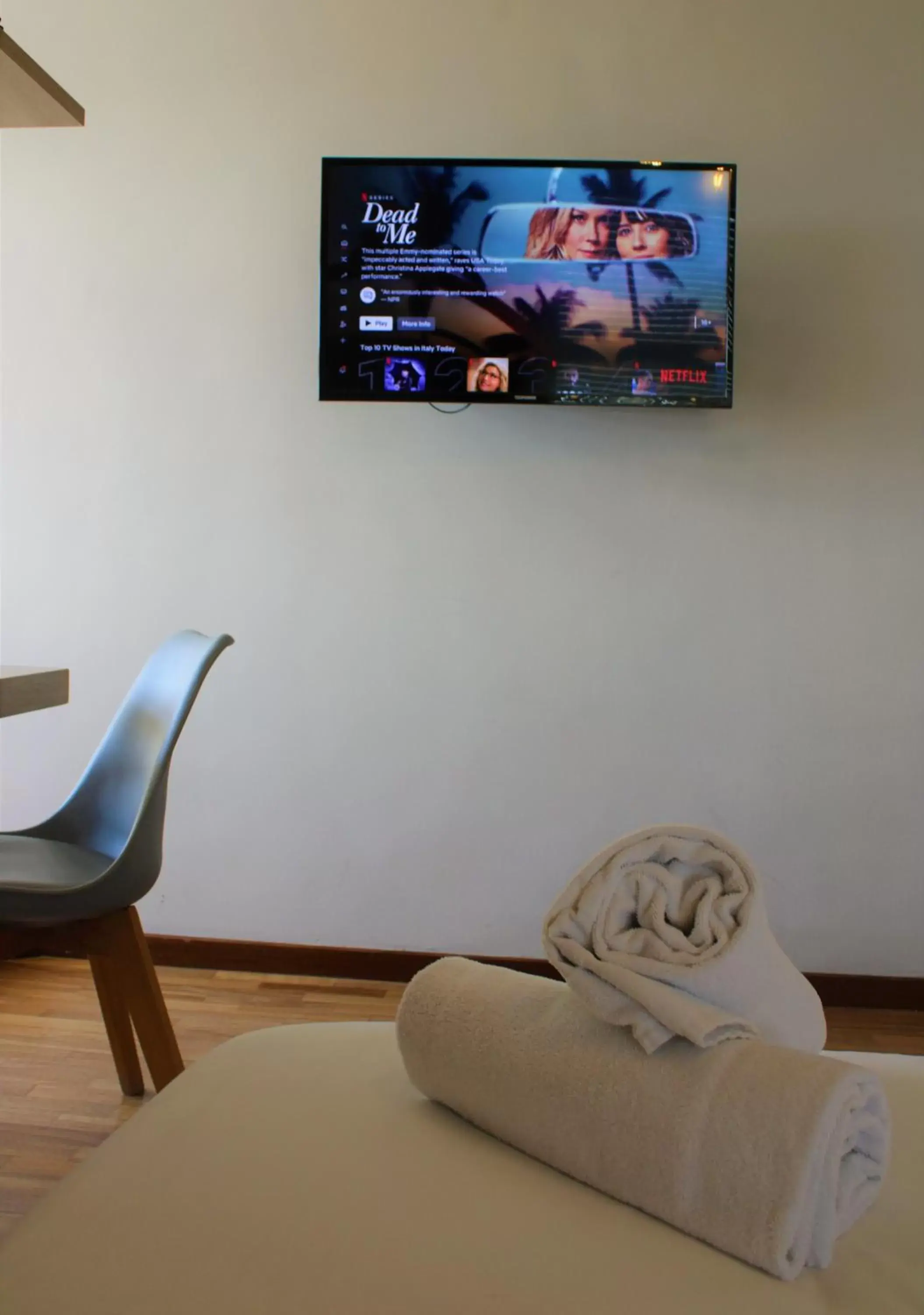 TV and multimedia, TV/Entertainment Center in De Gasperi 55