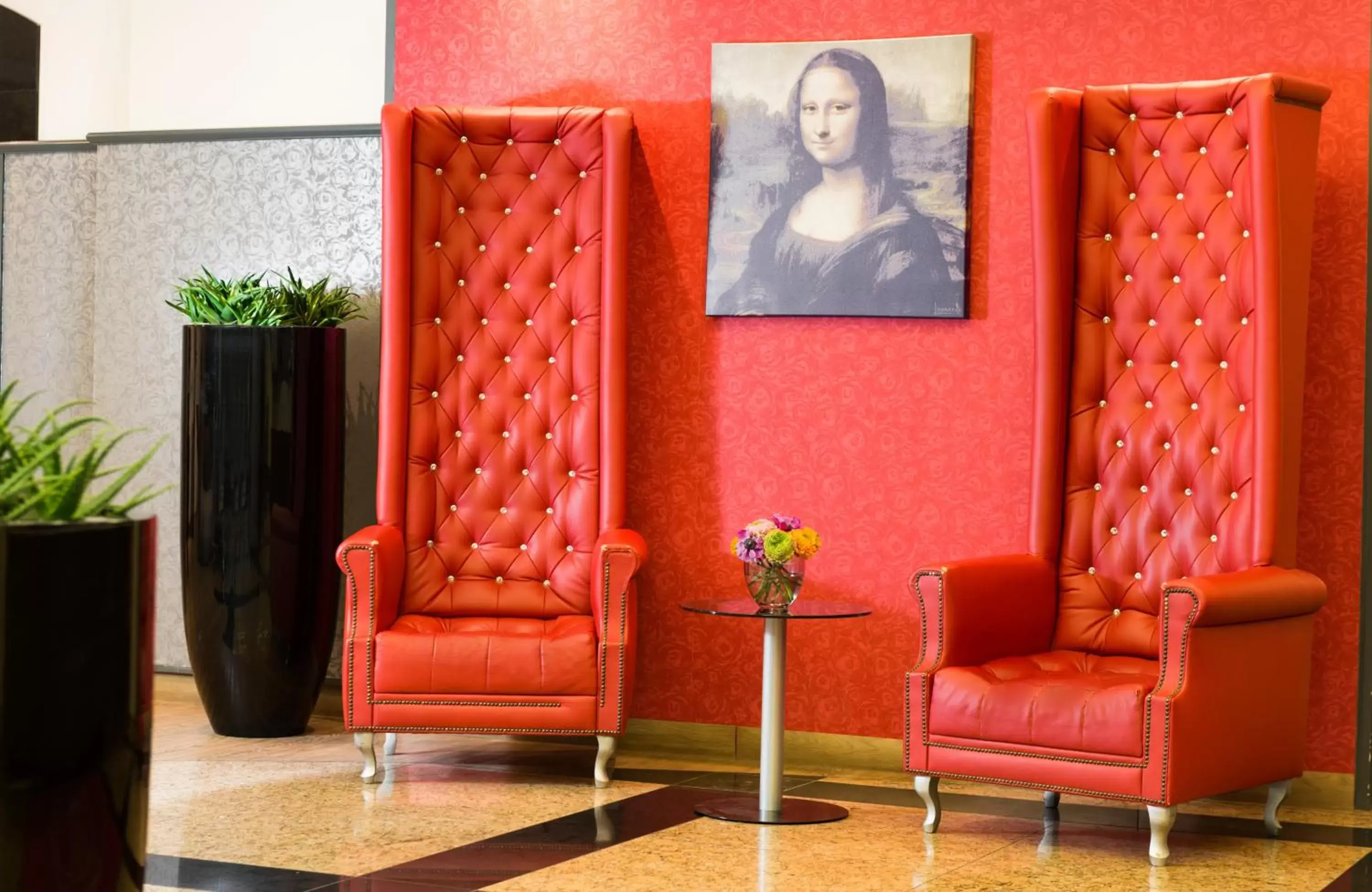 Lobby or reception, Seating Area in Leonardo Hotel Munich Arabellapark