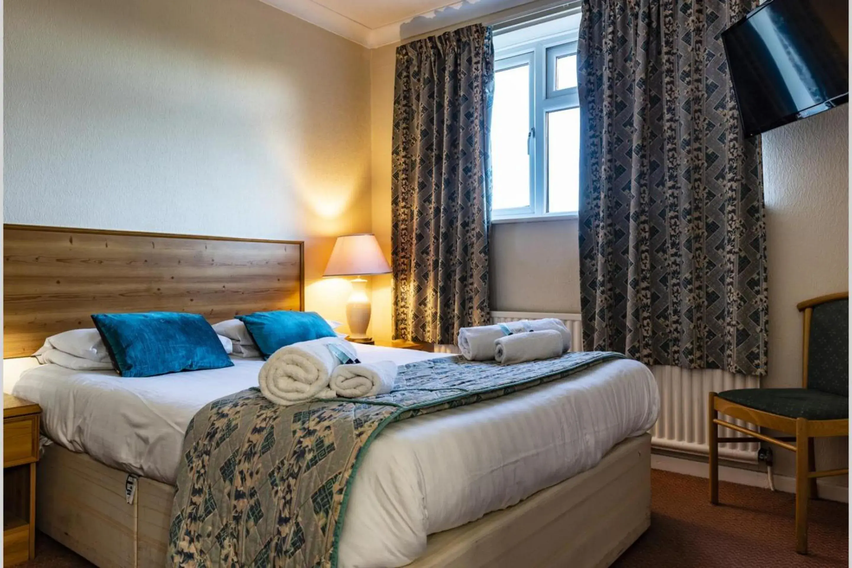 Bedroom in OYO Paddington House Hotel
