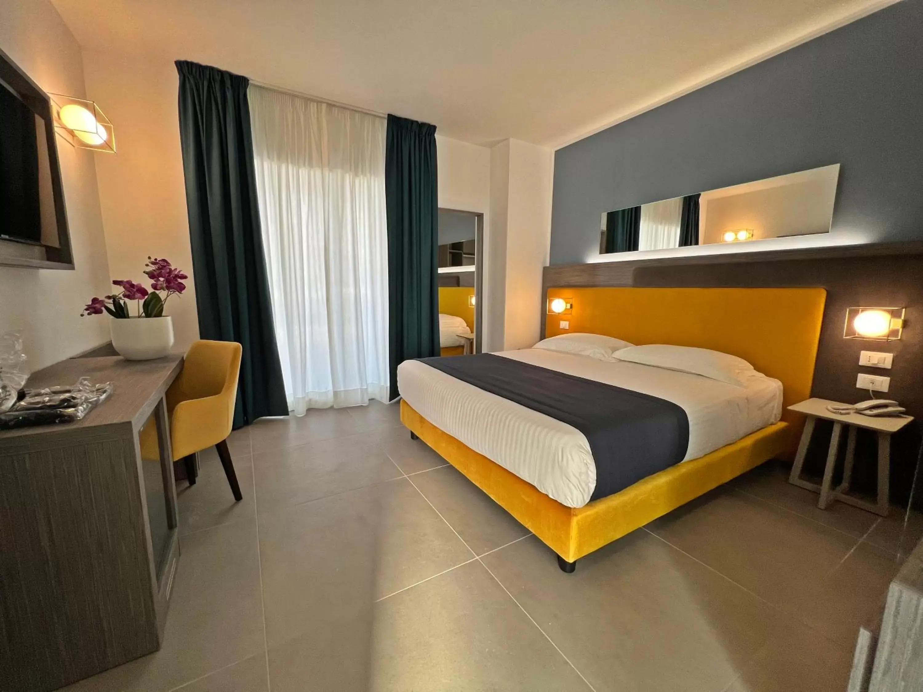 Bed in Resort La Battigia Beach & Spa