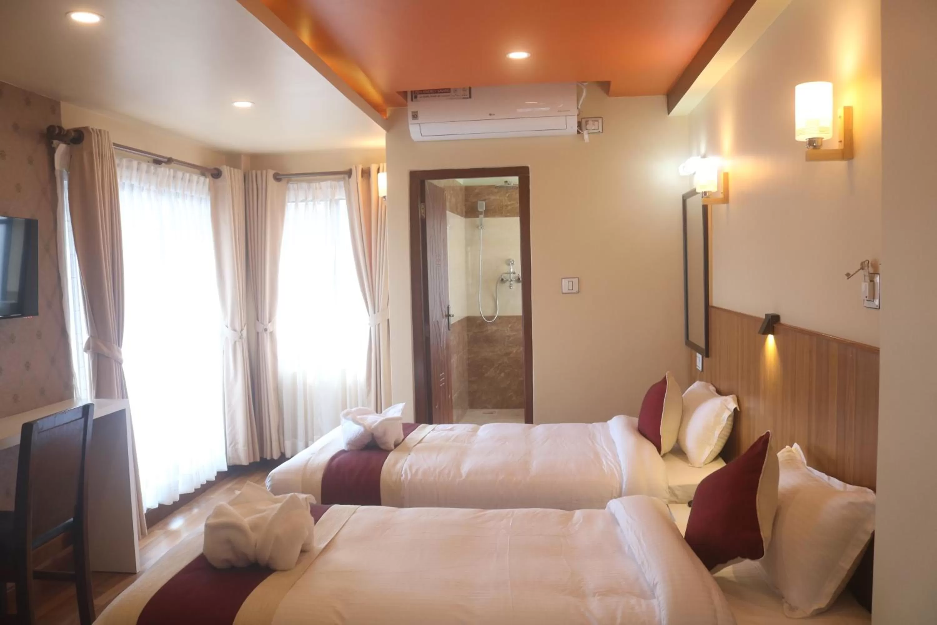 Bedroom, Bed in Hotel Family Ties Pvt. Ltd.