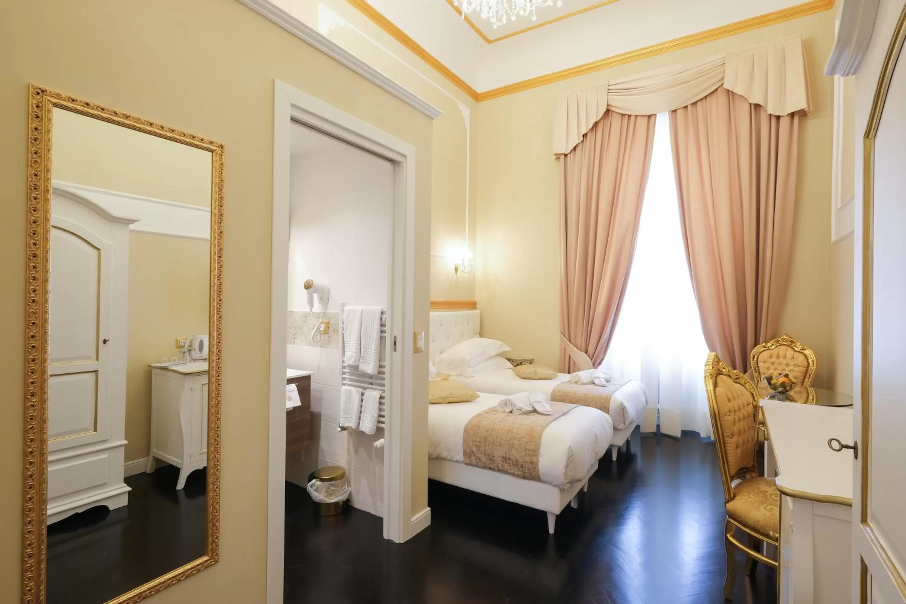 Bedroom, Bed in B&B Kingsman