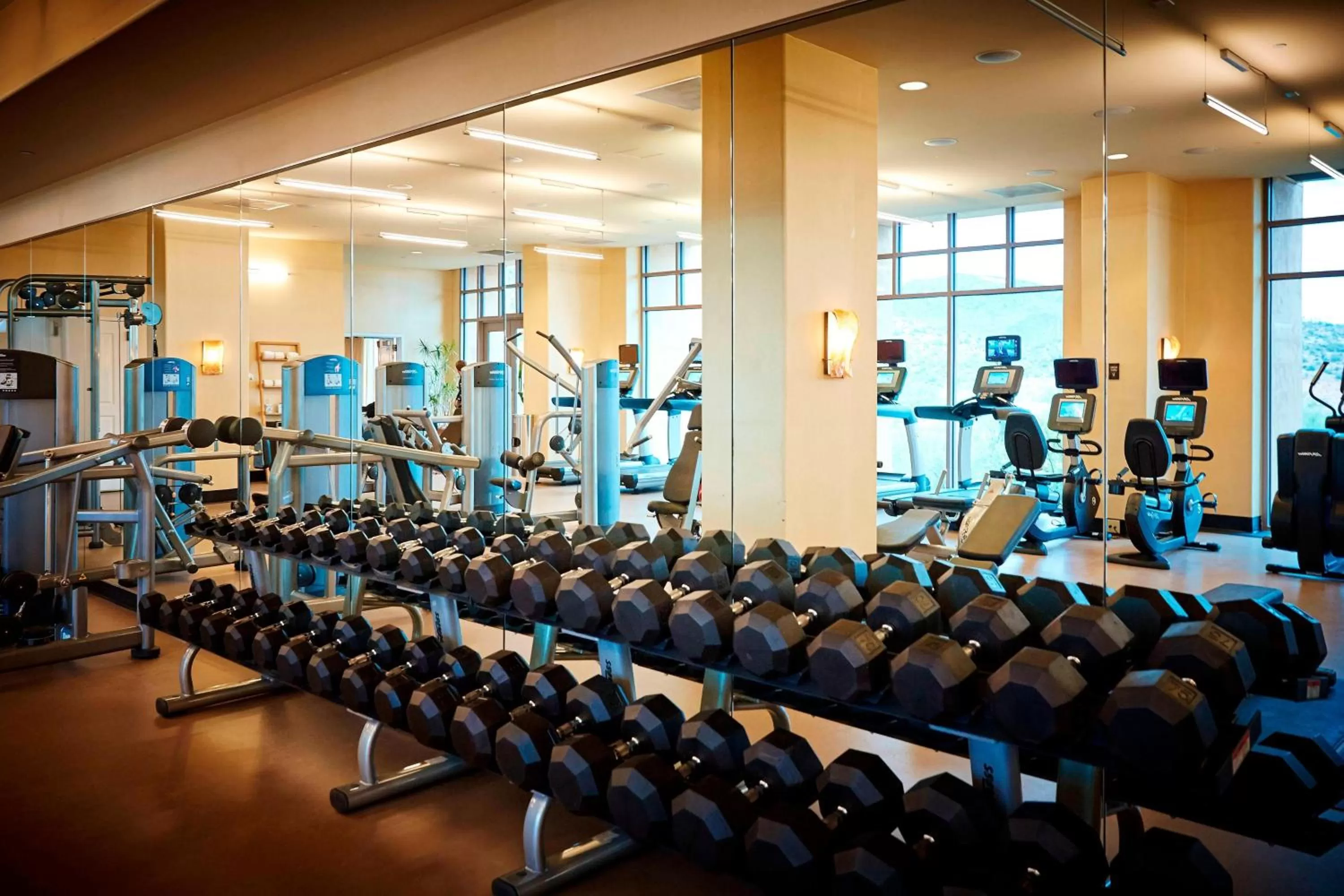 Fitness centre/facilities in JW Marriott Tucson Starr Pass Resort