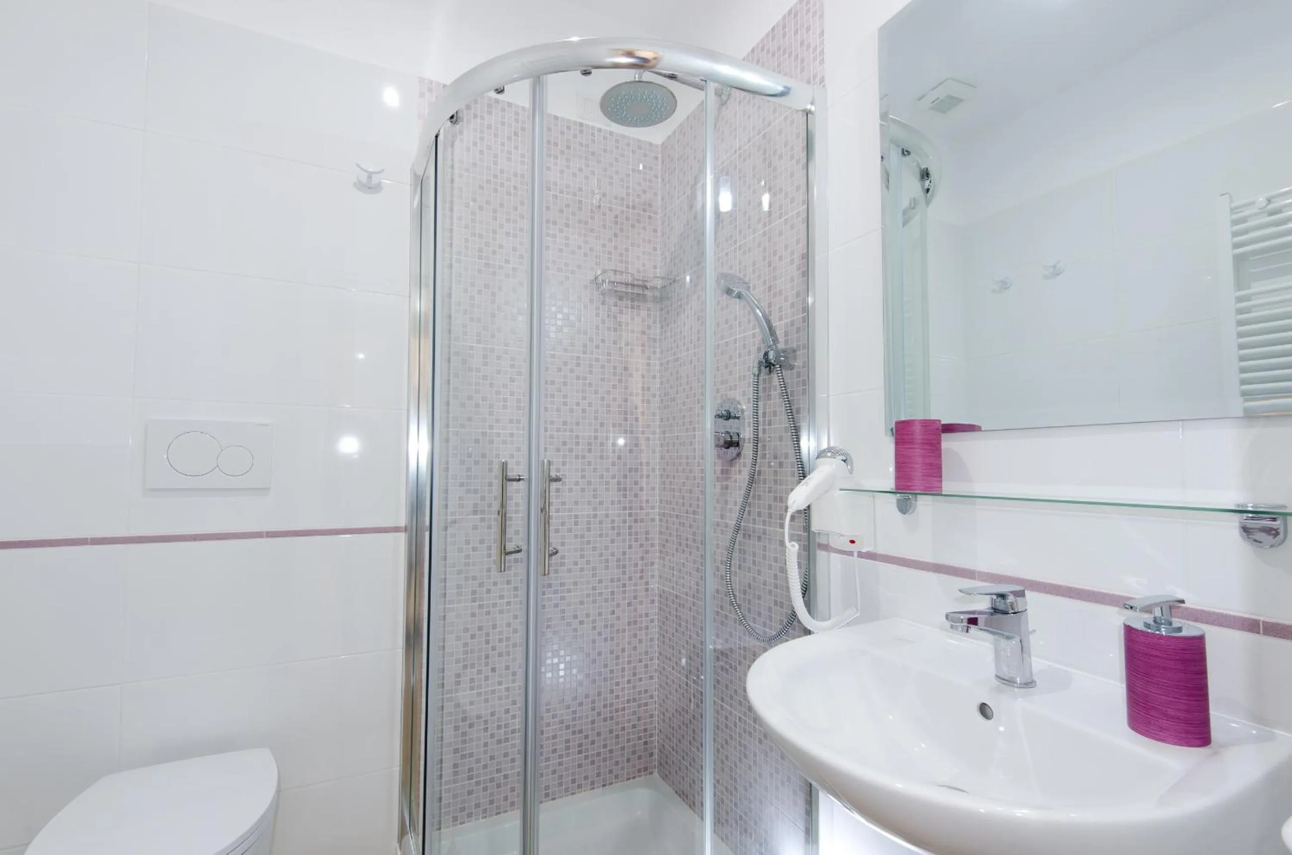 Bathroom in Gemme Di Roma Accomodation