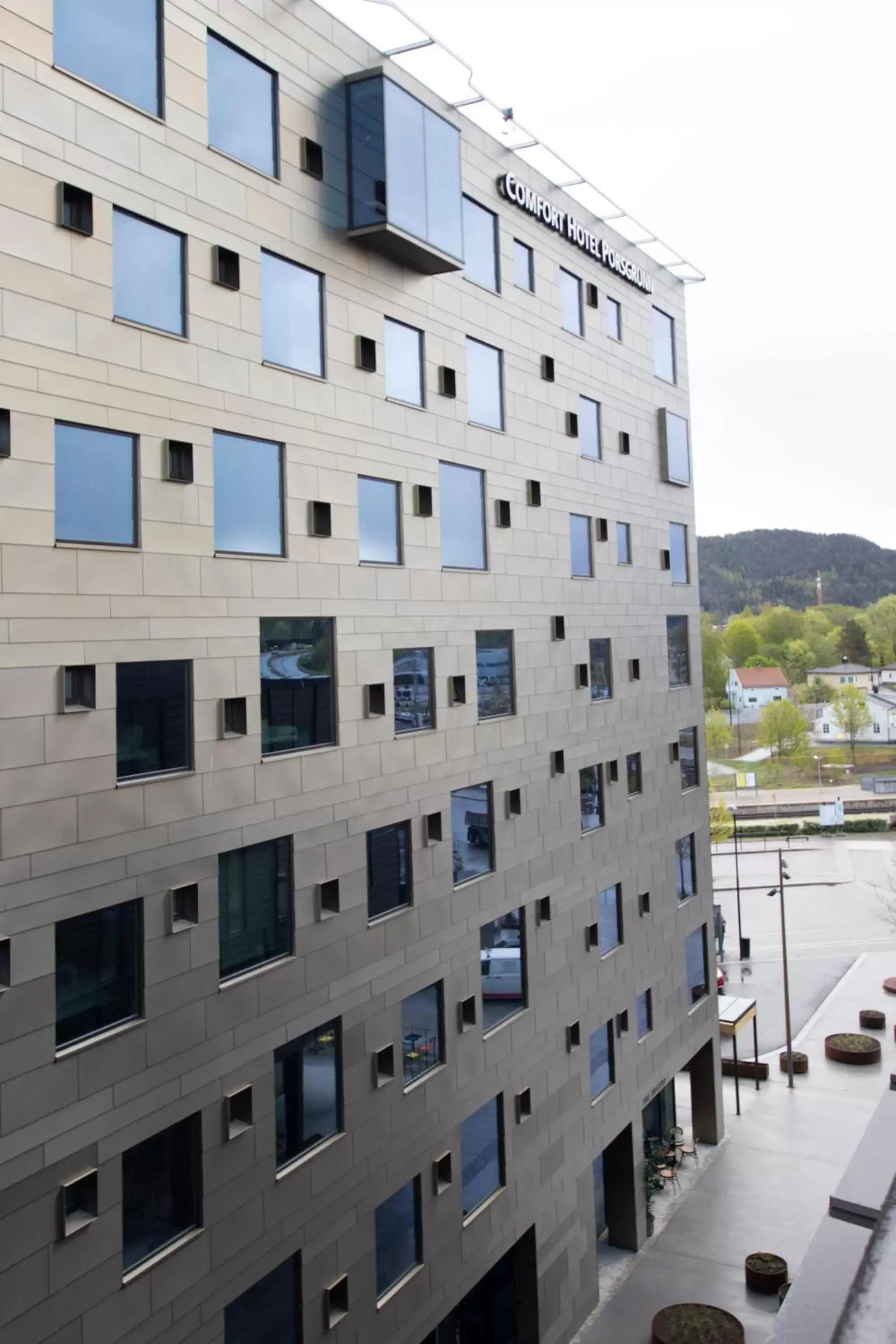 Facade/entrance, Property Building in Comfort Hotel Porsgrunn