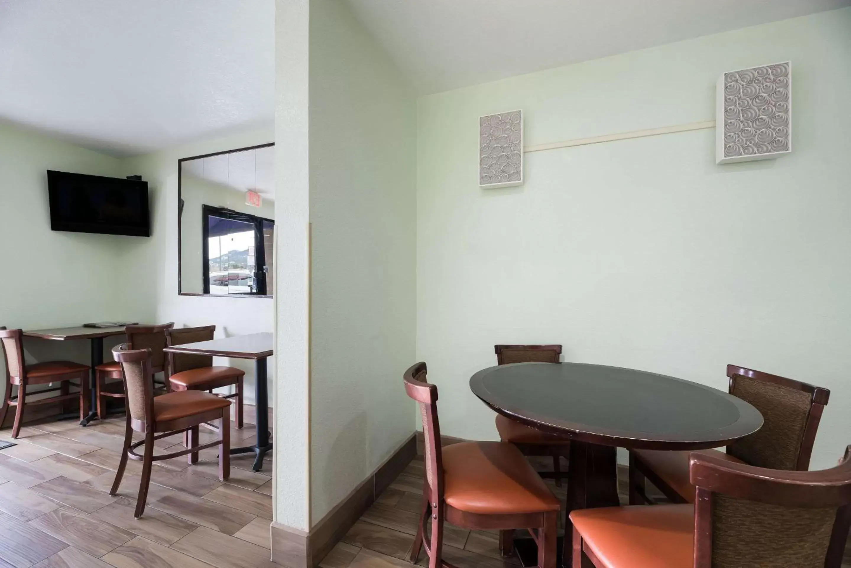 Restaurant/places to eat, Dining Area in Econo Lodge Inn & Suites Williams - Grand Canyon Area