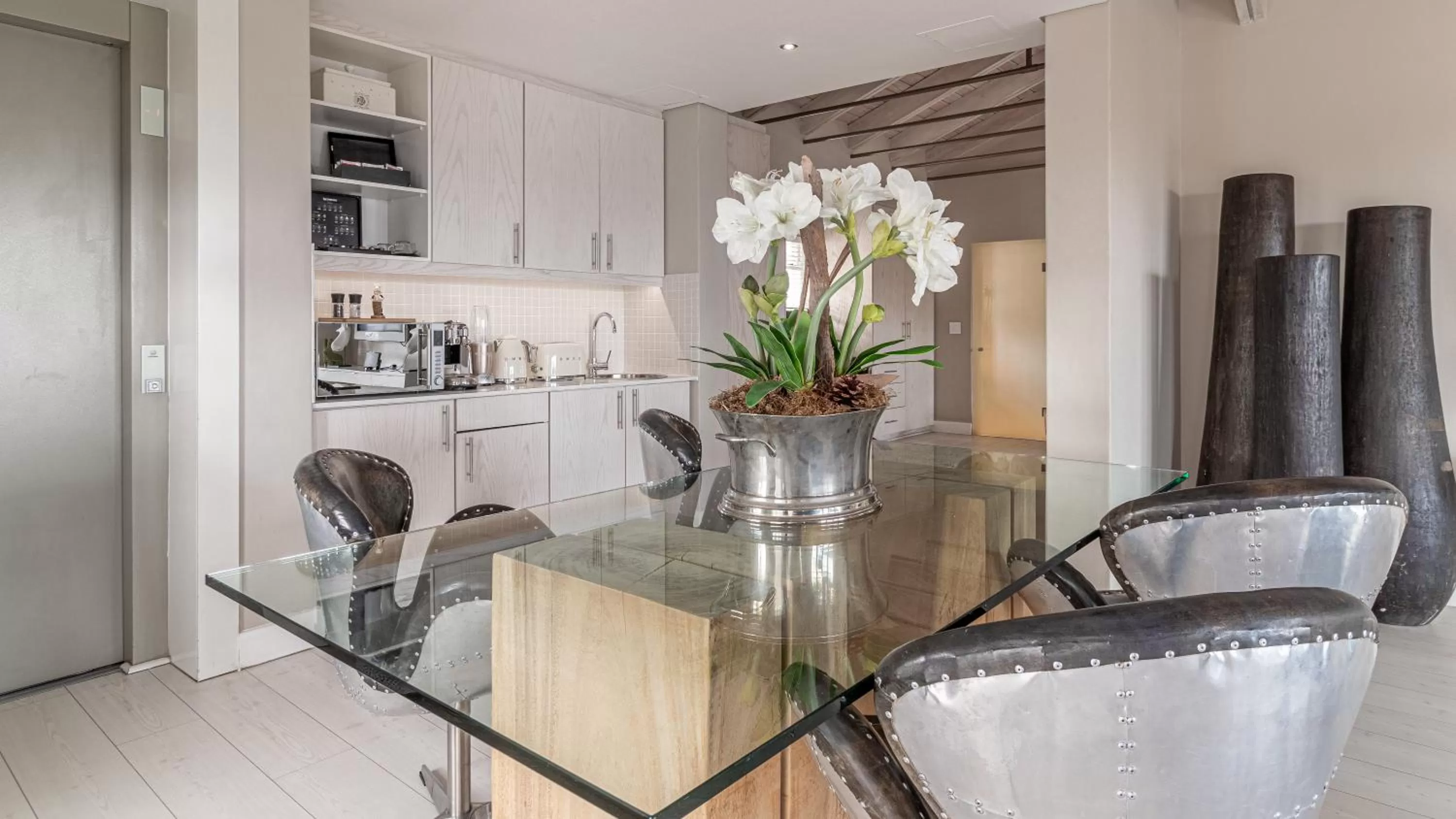 Dining area in The Glen Boutique Hotel & Spa