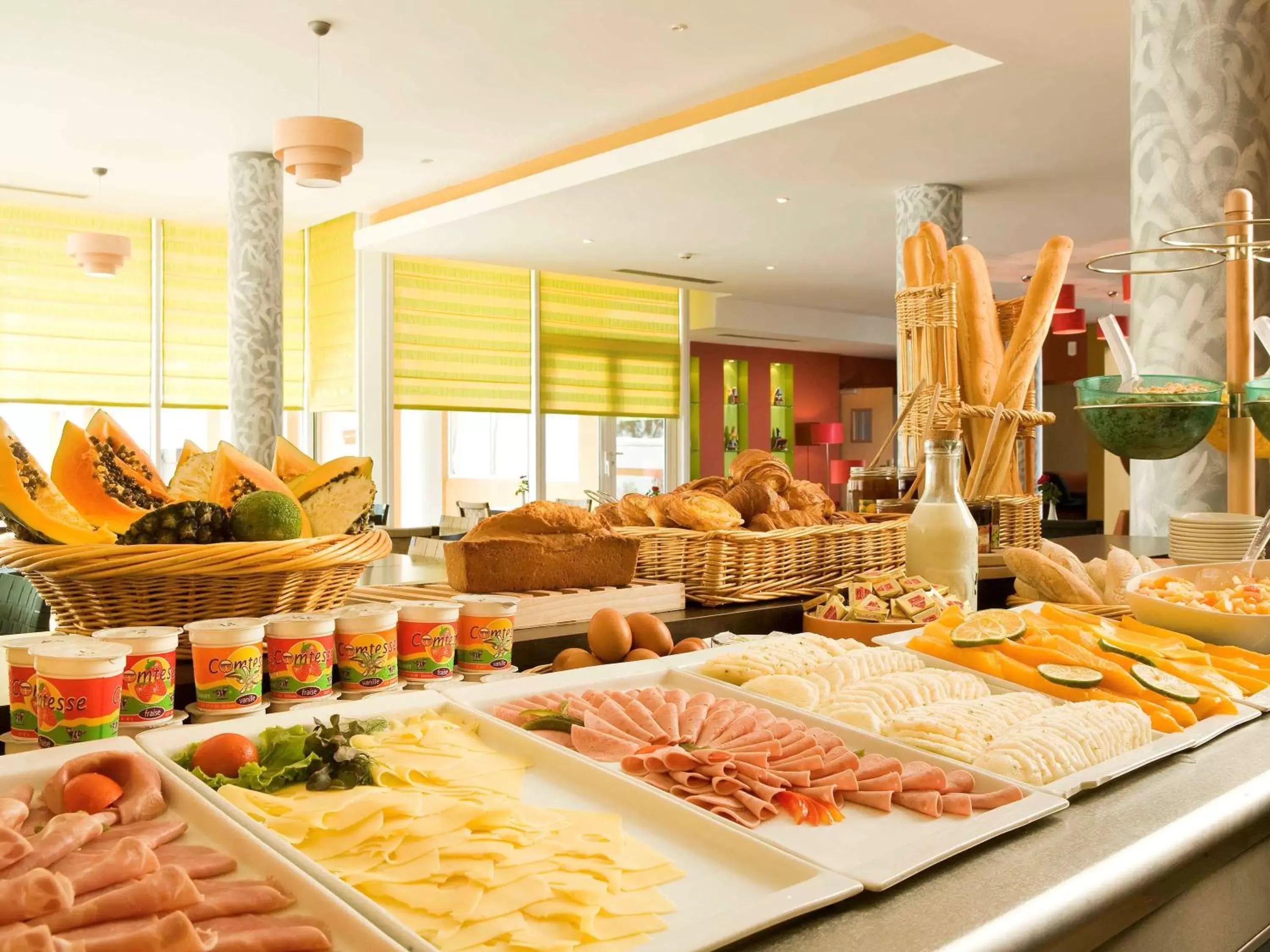 Restaurant/places to eat in Ibis Cotonou Restaurant/places to eat in Ibis Cotonou