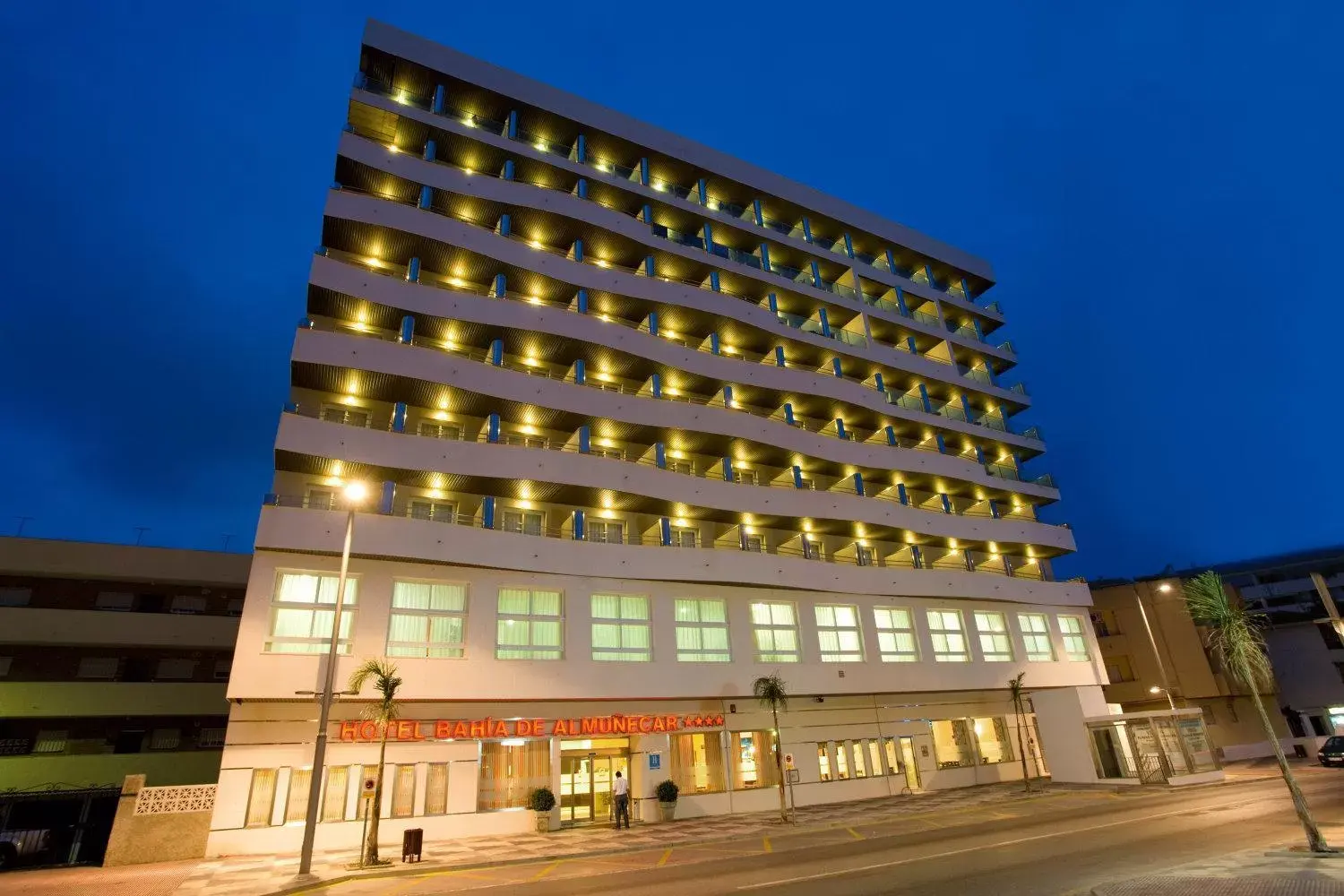 Property building in Bahía Almuñecar