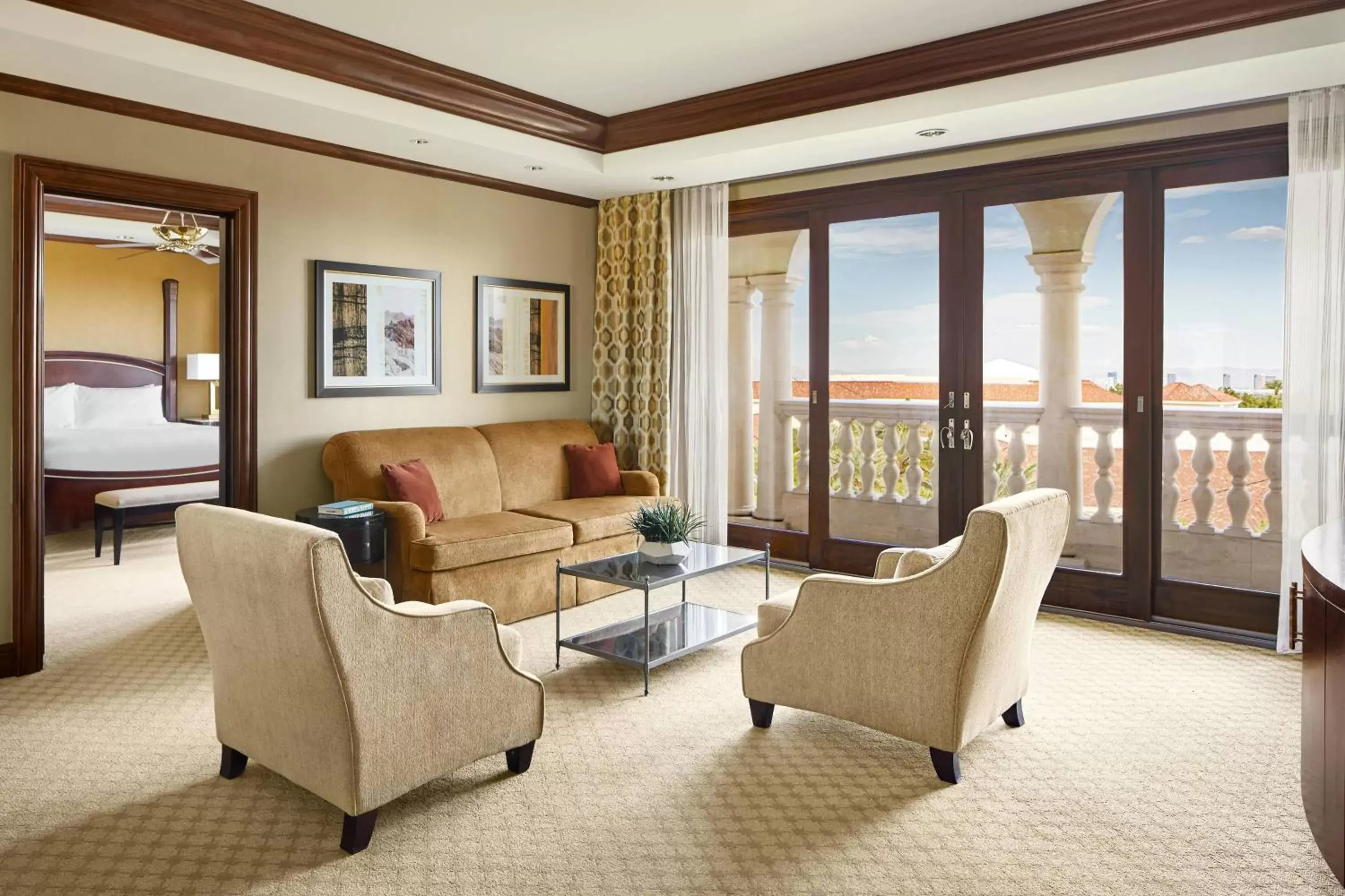 Living room, Seating Area in JW Marriott Las Vegas Resort and Spa