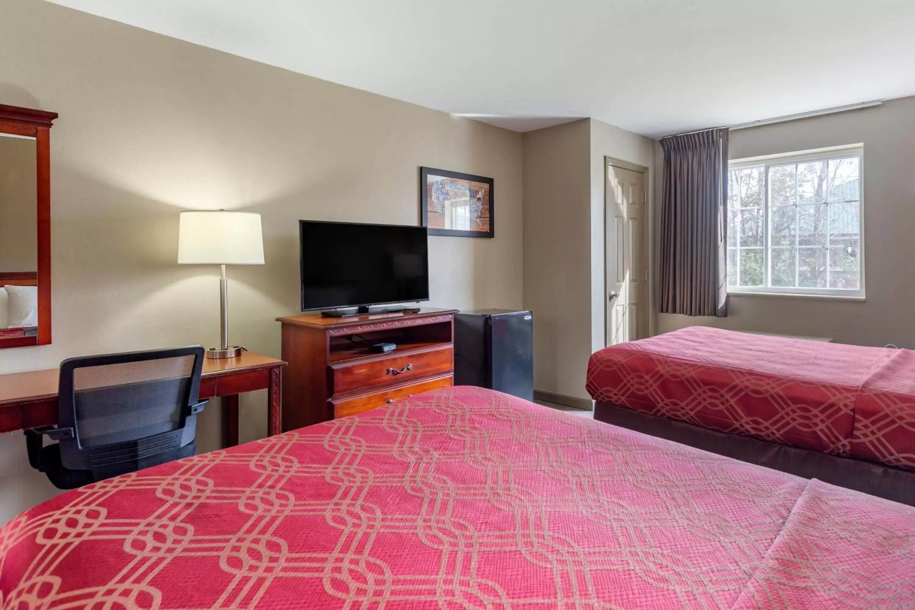 Standard Queen Room with Two Queen Beds- Non-Smoking in Econo Lodge Inn and Suites
