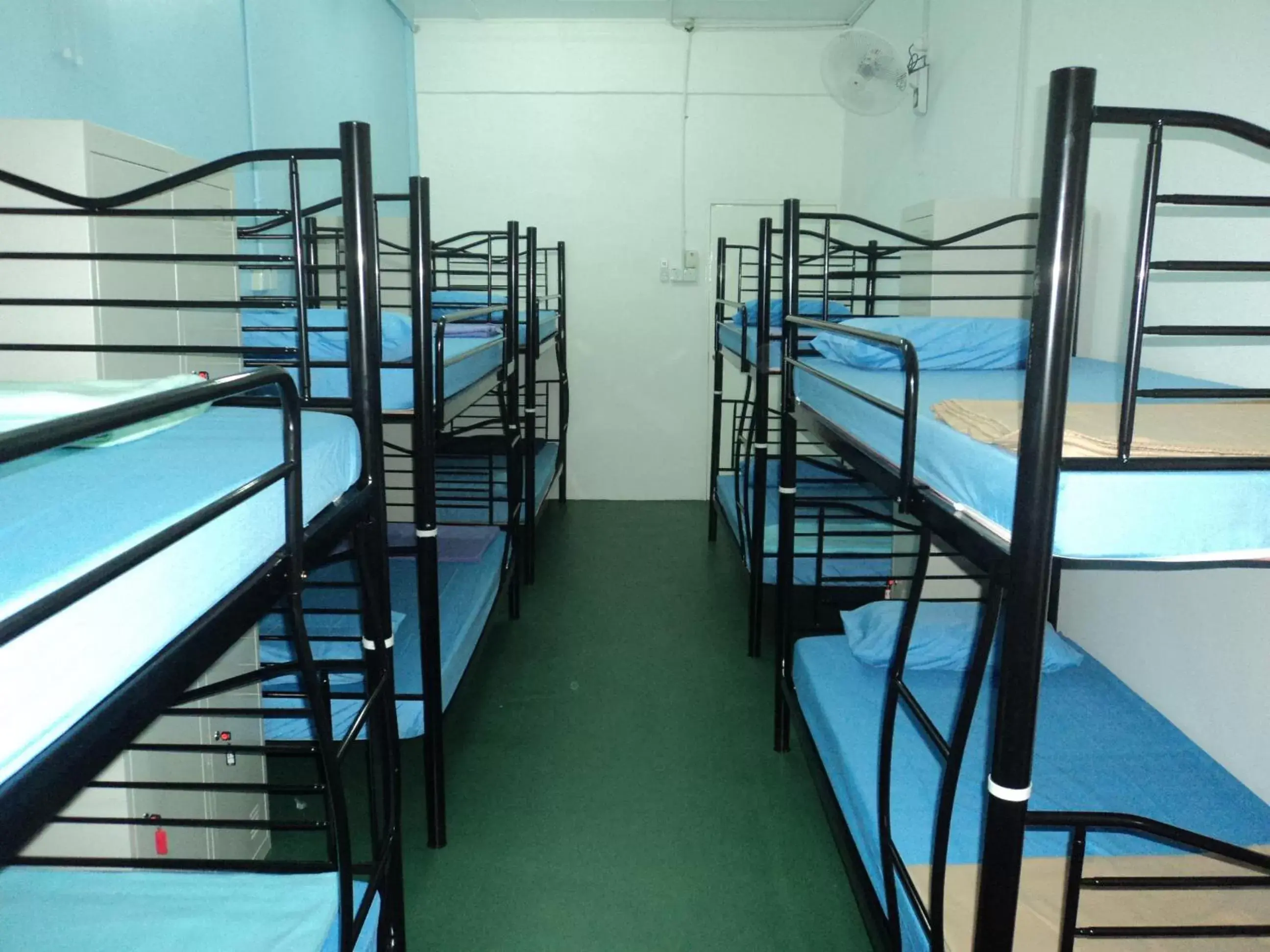 Bunk Bed in SPOT ON 89872 Kuantan Backpackers