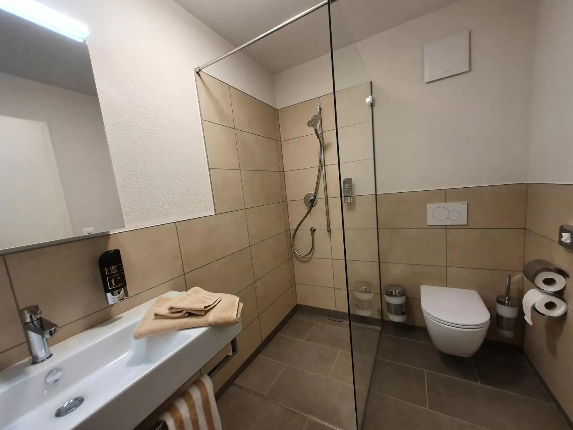 Bathroom in hb-Gästehaus