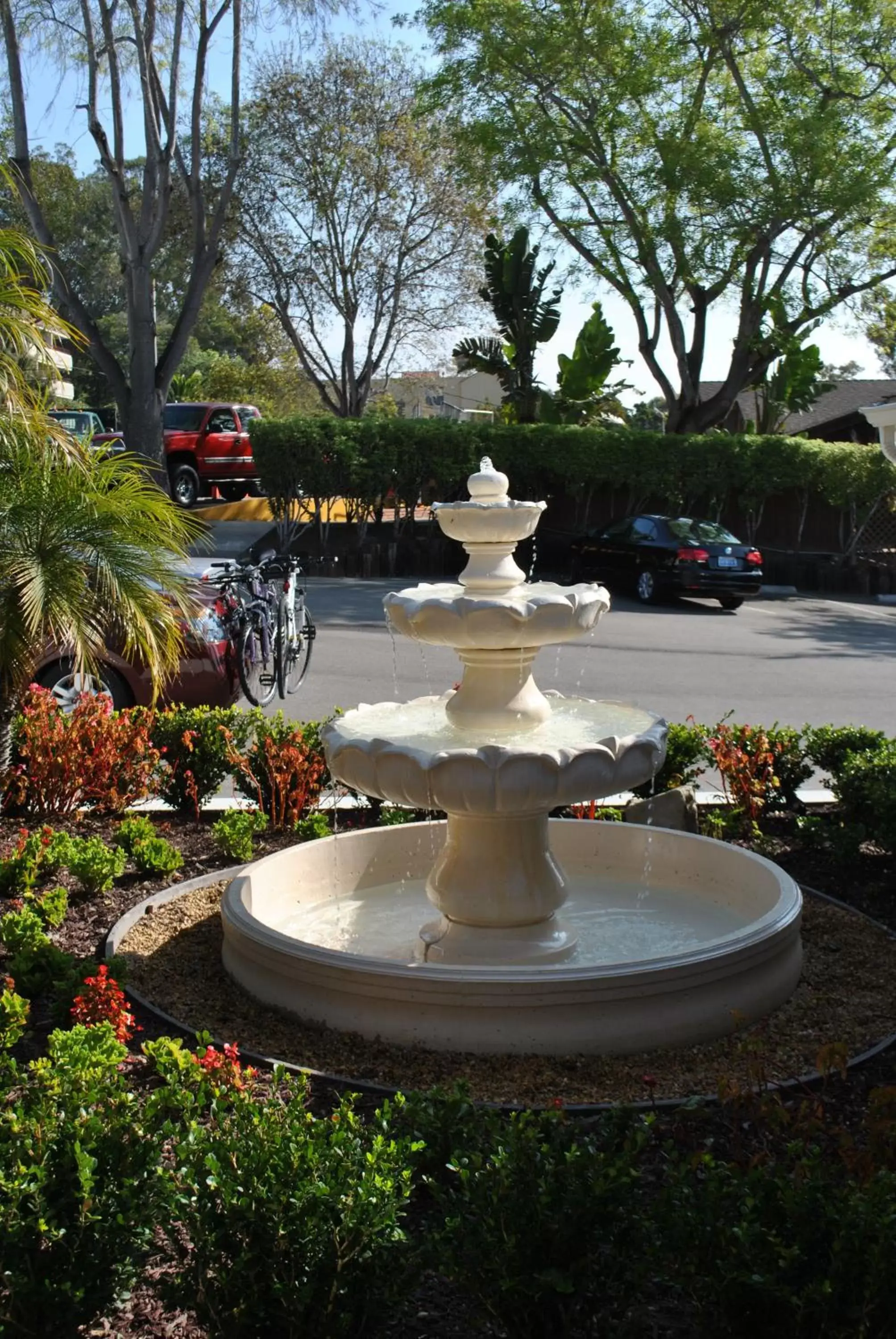 Decorative detail, Garden in Coast Village Inn