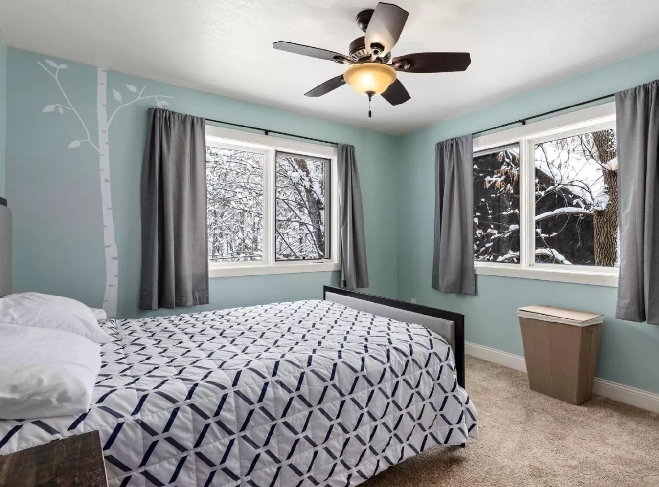 Bed in Quarterdeck Resort