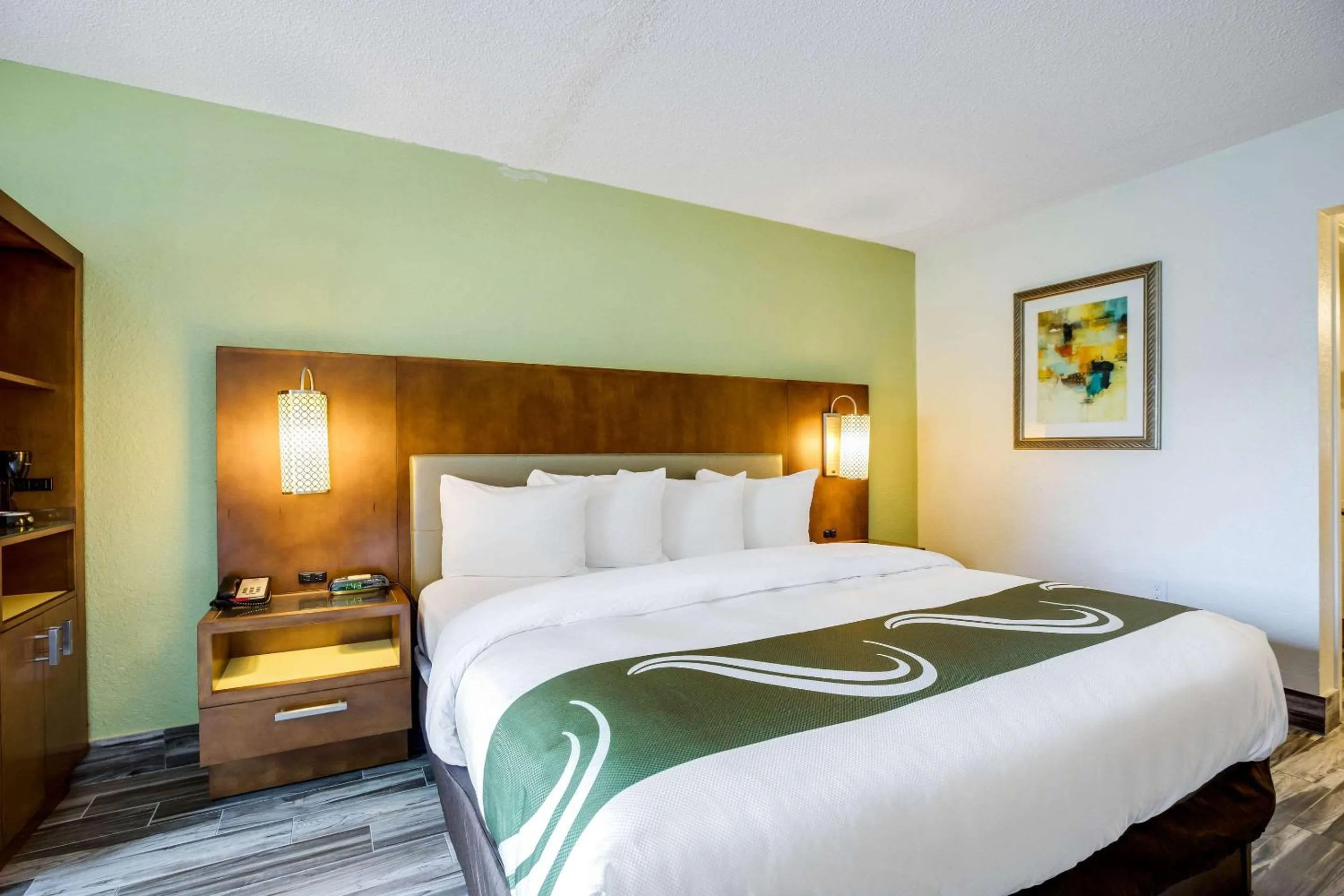 King Room - Accessible/Non-Smoking in Baymont by Wyndham Orlando Downtown