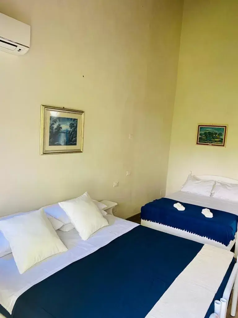 Double Room in Agriturismo Flarà Double Room in Agriturismo Flarà