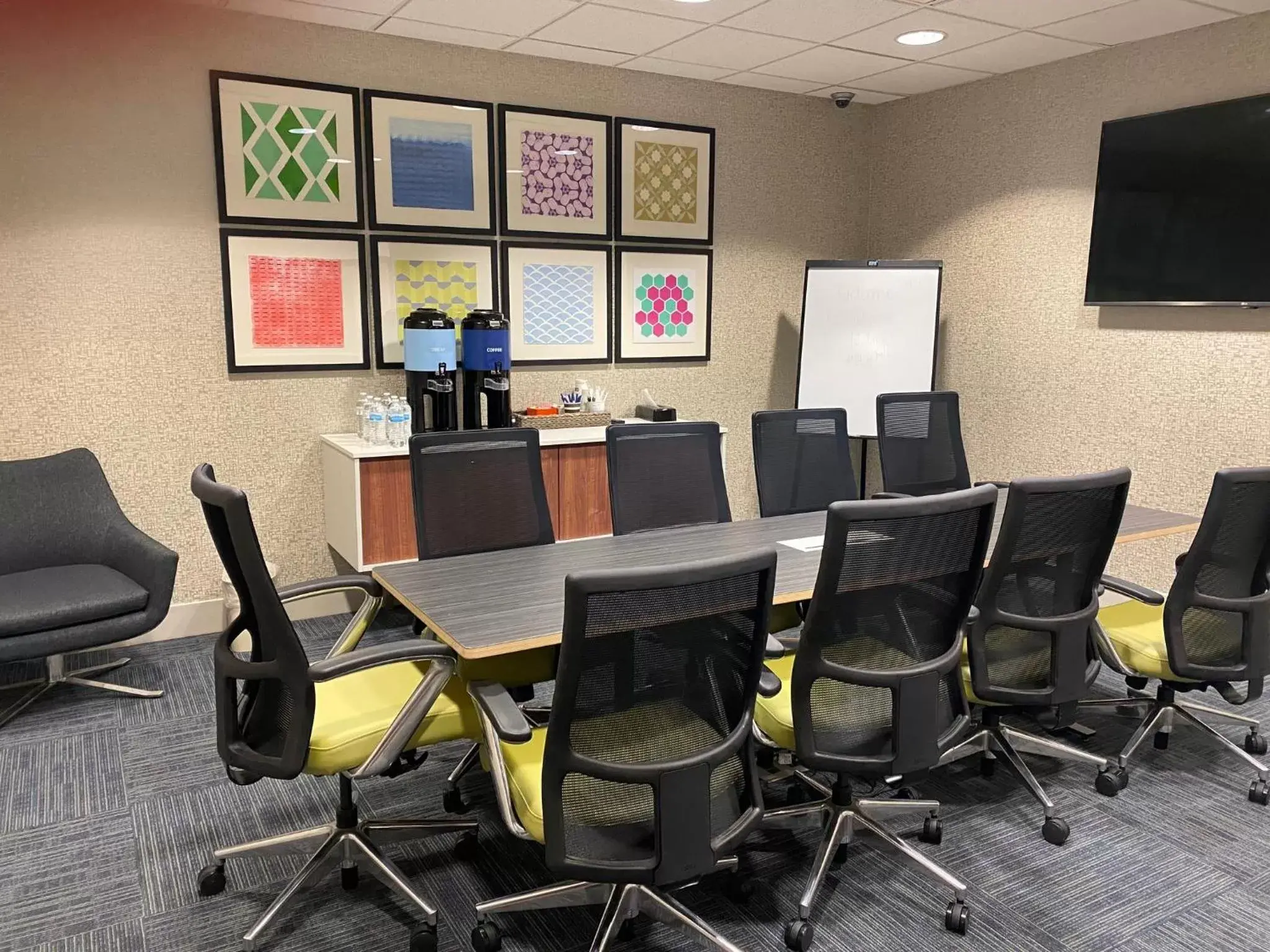 Meeting/conference room in Holiday Inn Express Independence - Kansas City, an IHG Hotel