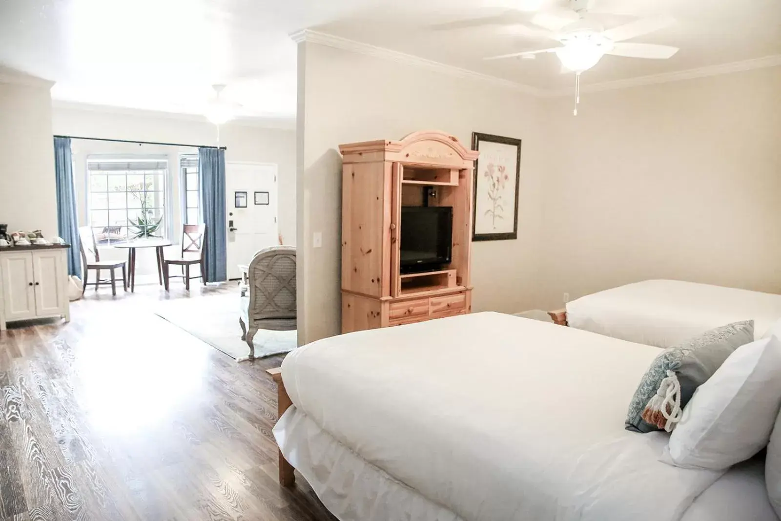 Bedroom in The Rigdon House