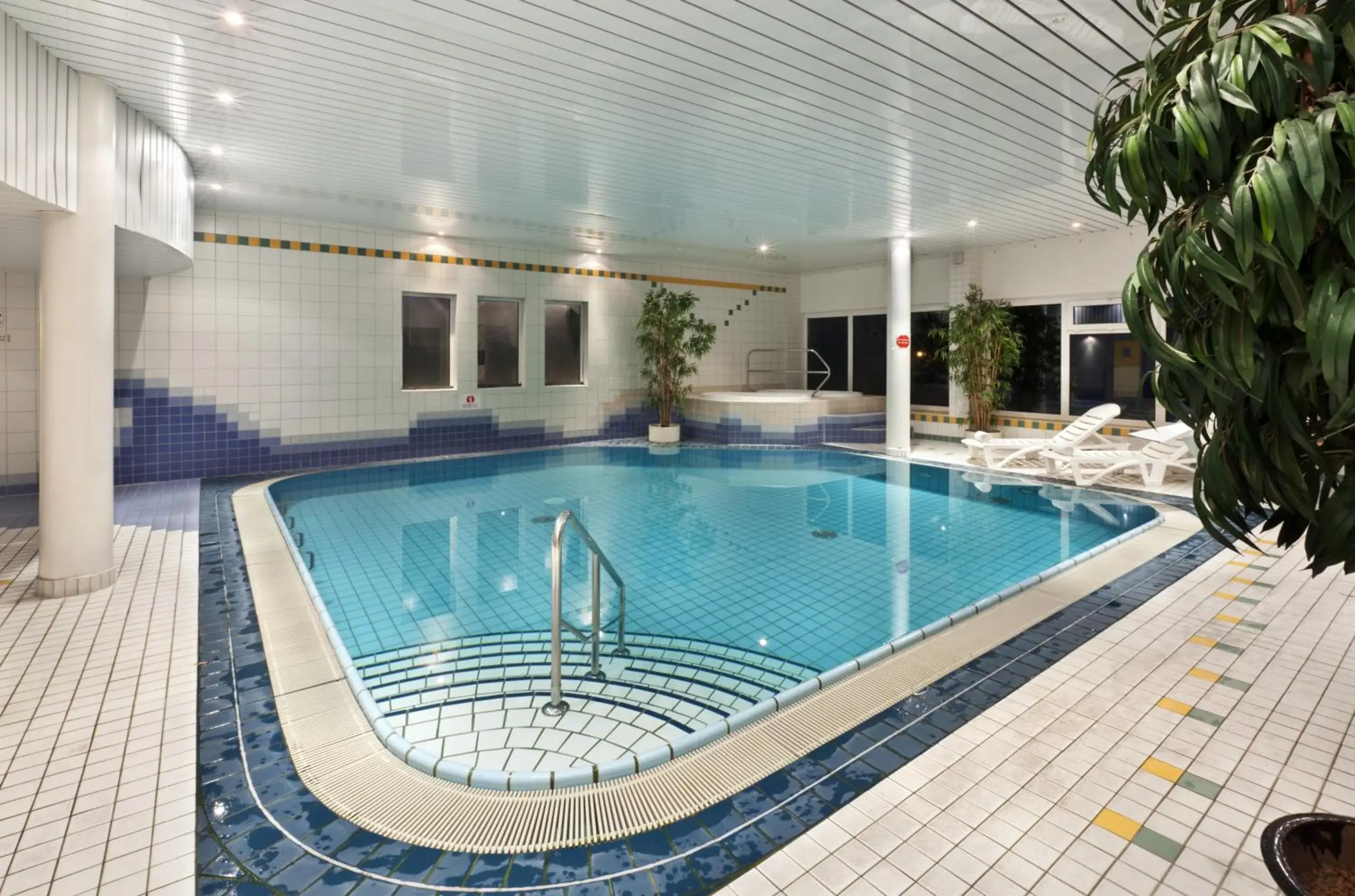 Swimming Pool in Tryp by Wyndham Bad Bramstedt