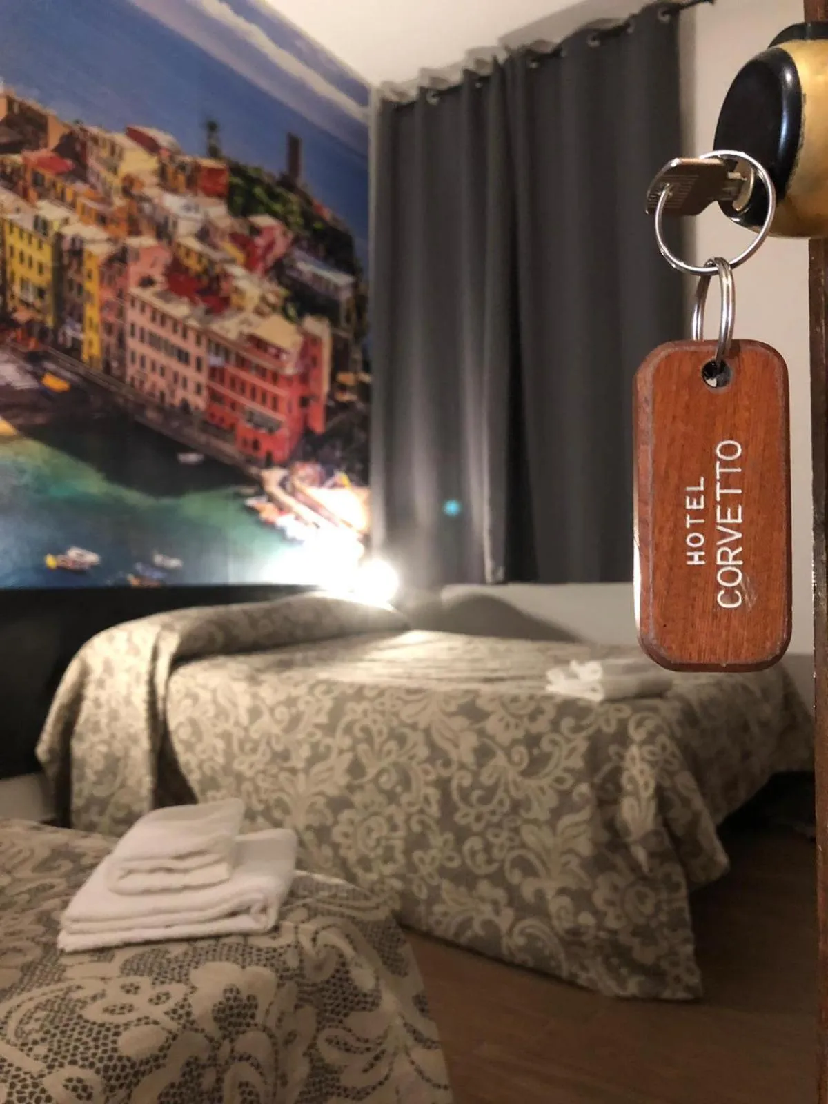 Decorative detail in Albergo Corvetto Corso Lodi
