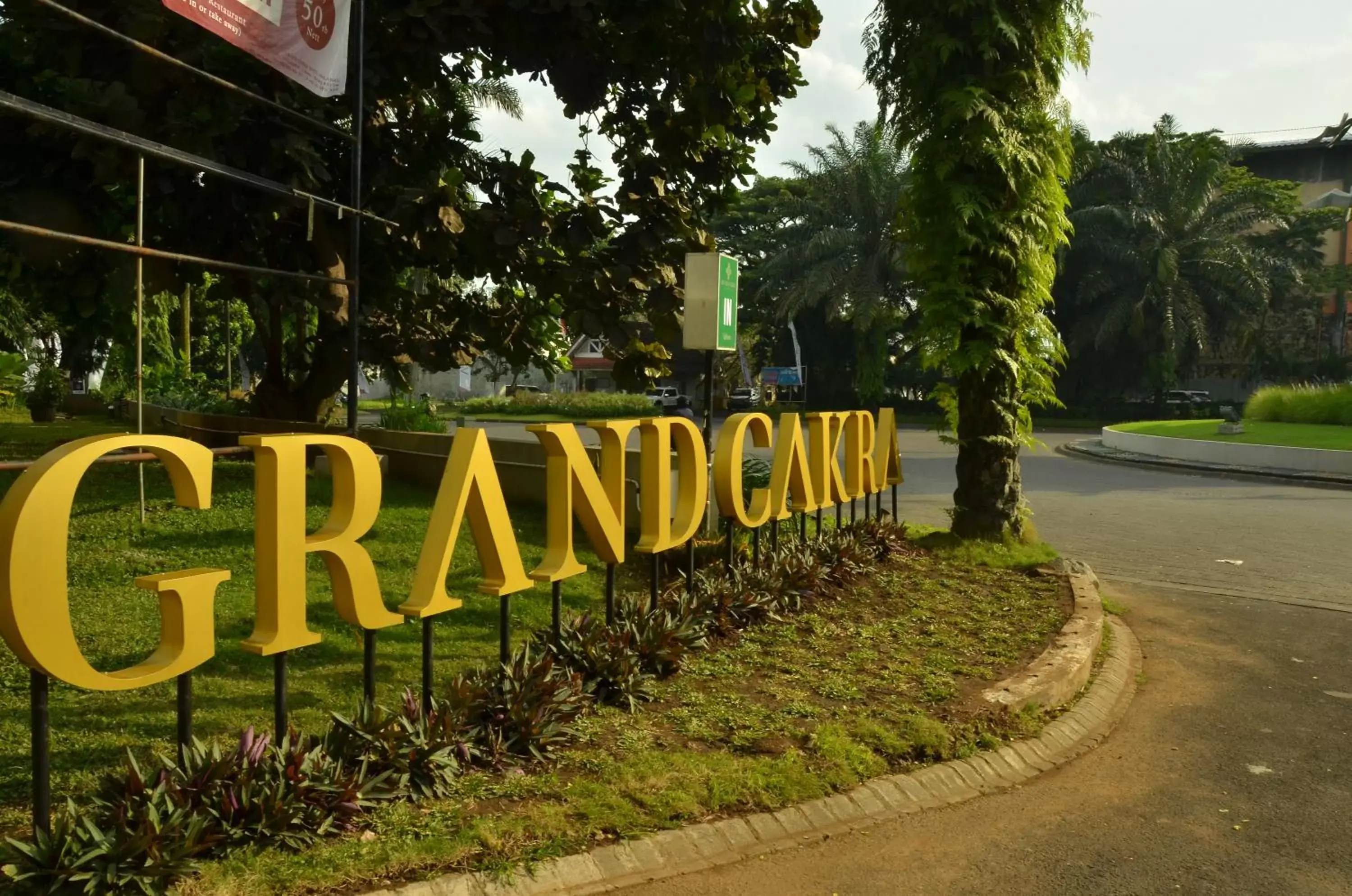 Property building, Property Logo/Sign in Grand Cakra Hotel Malang