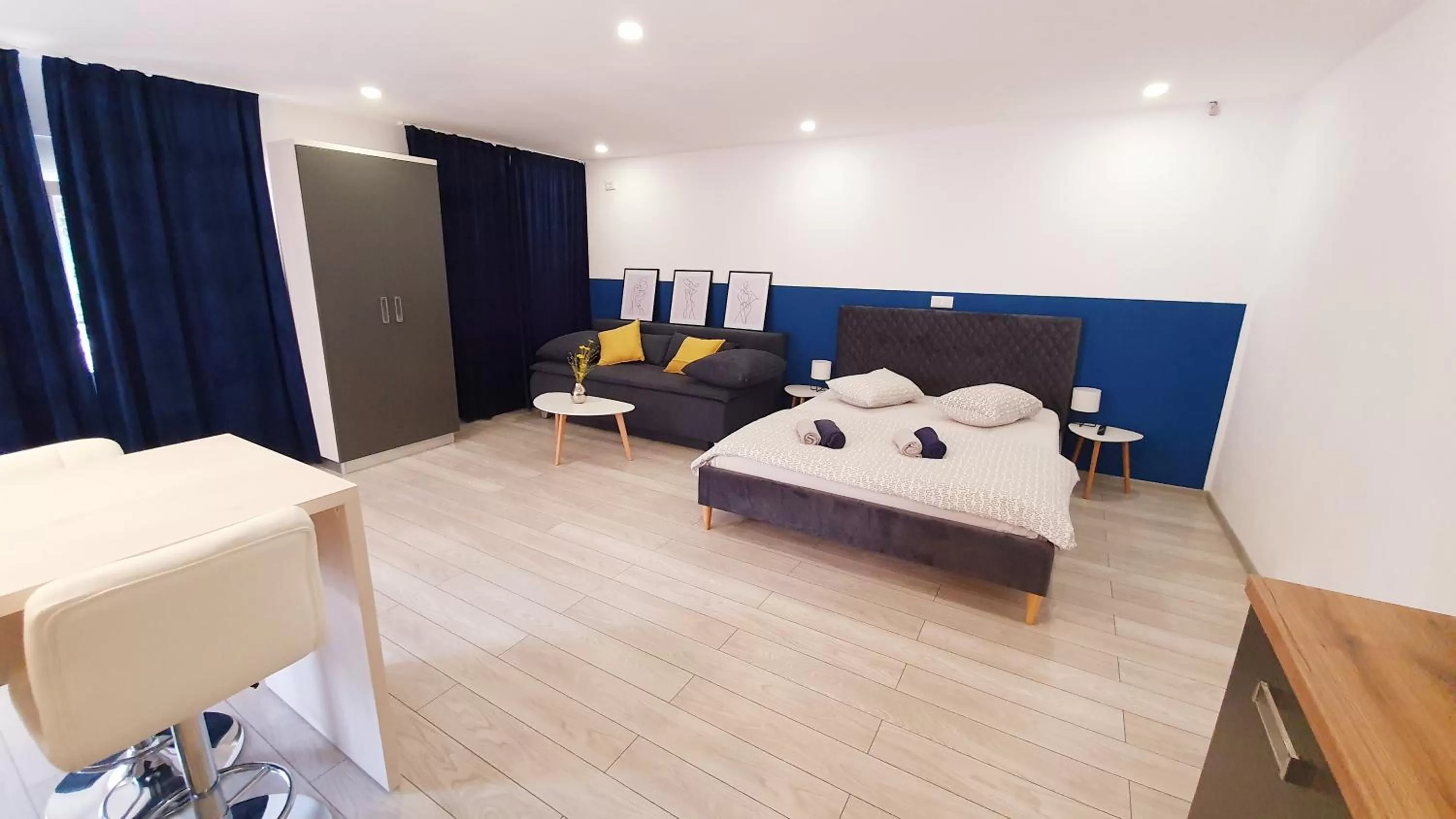 Bed in Marcos Apartments Victoriei - self check-in