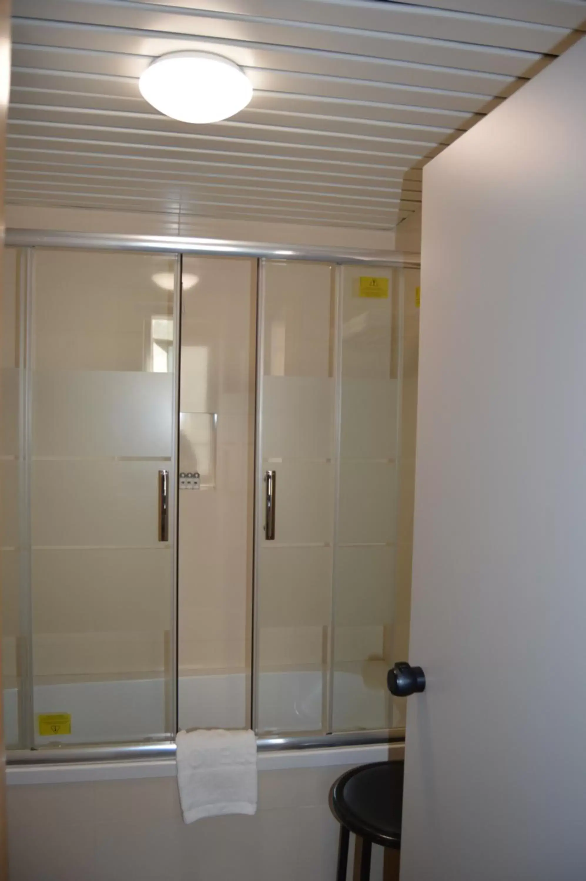 Bathroom in Hotel 3K Barcelona