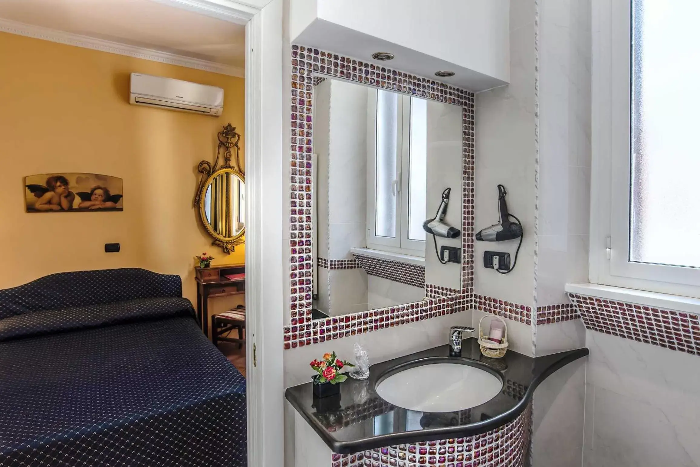Photo of the whole room, Bathroom in Hotel Caracciolo