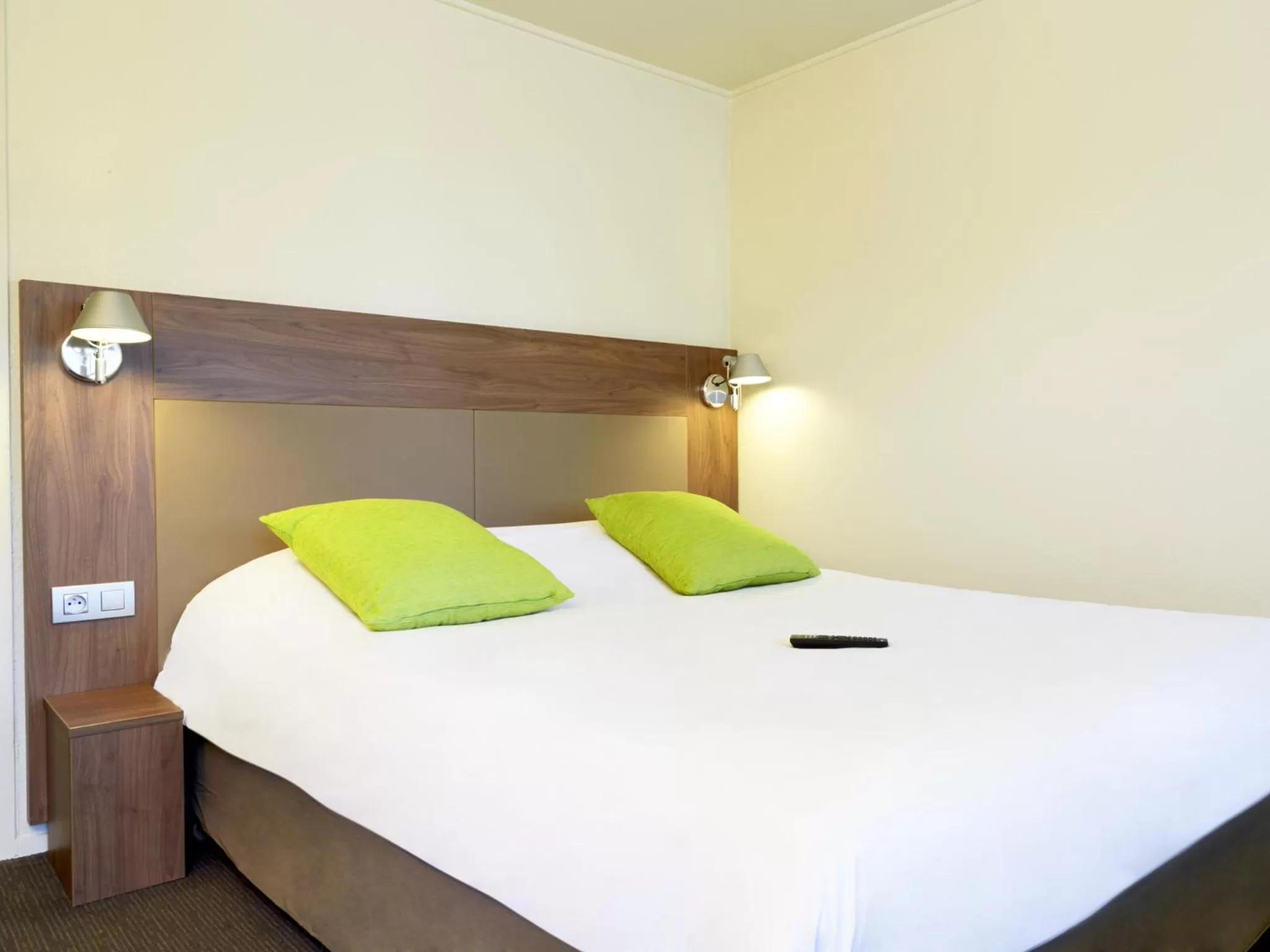 Bedroom, Bed in Campanile Béthune - Fouquières-Les-Béthune