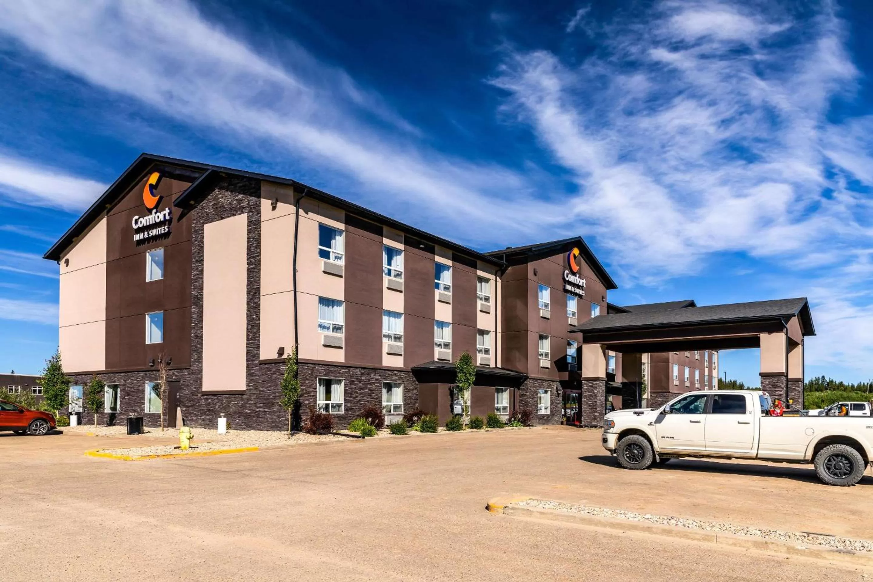 Property building in Comfort Inn & Suites