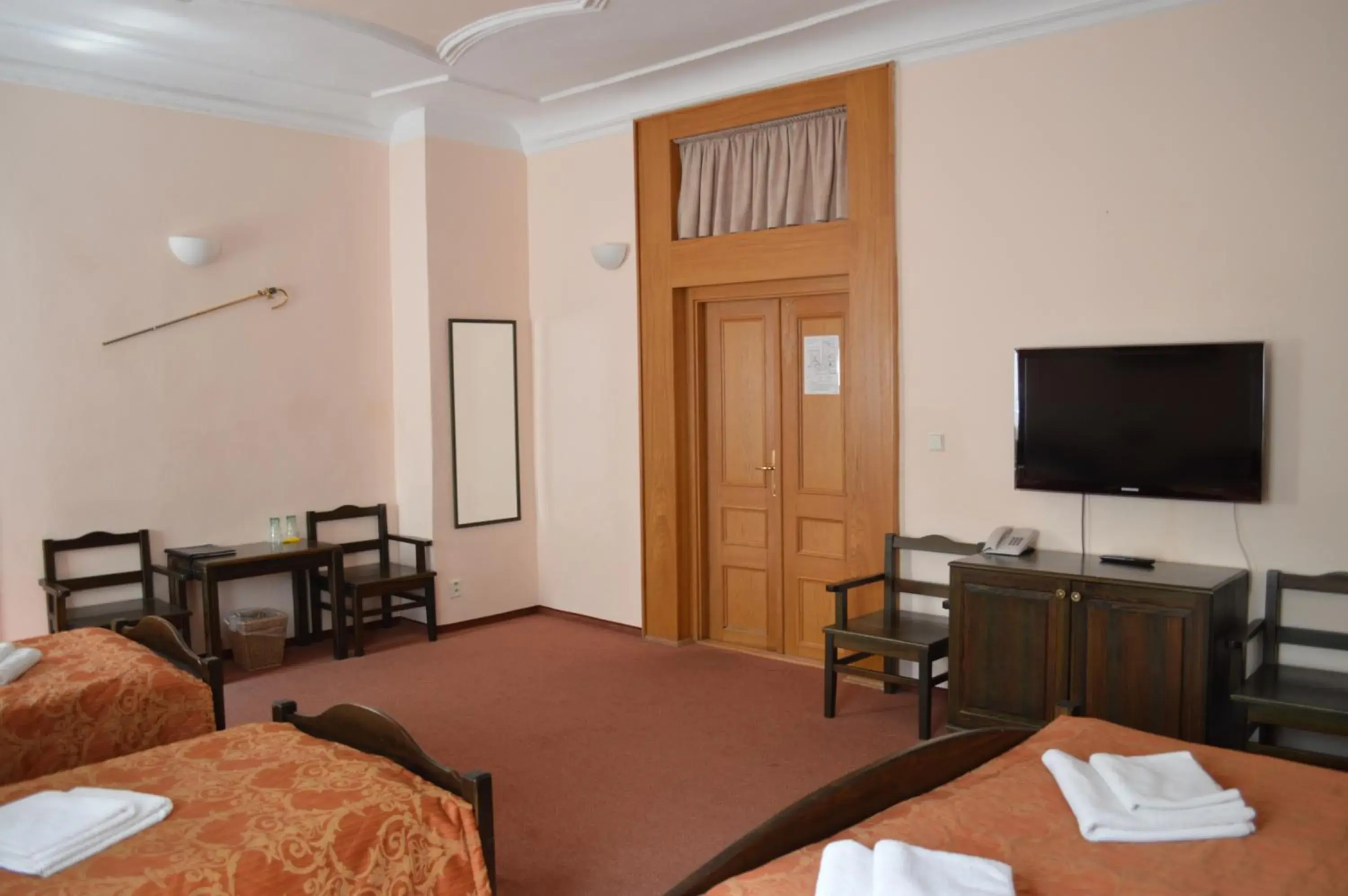 Photo of the whole room, TV/Entertainment Center in U Medvidku-Brewery Hotel