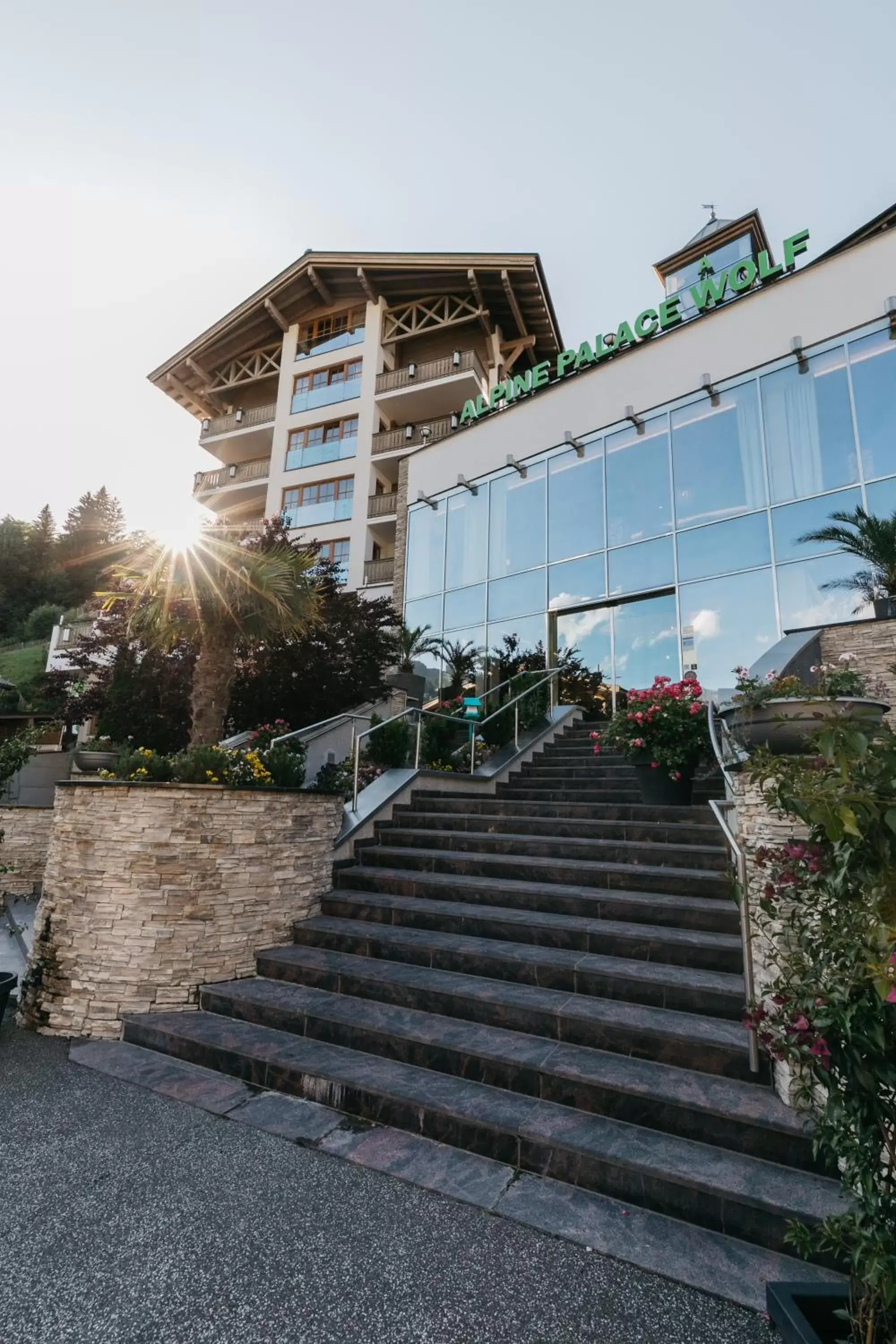 Facade/entrance, Property Building in Hotel Alpine Palace