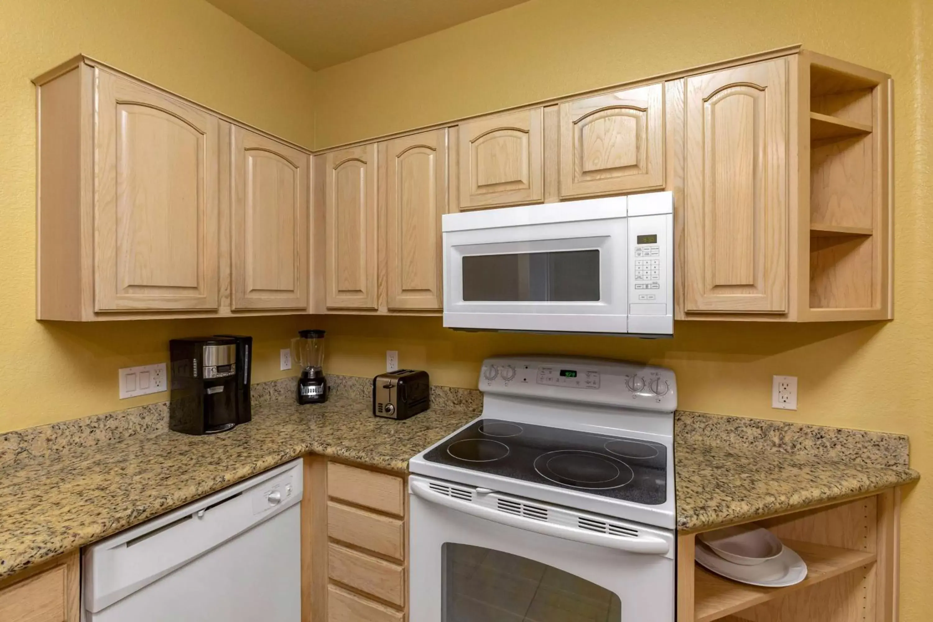 Kitchen or kitchenette, Kitchen/Kitchenette in Hilton Vacation Club Scottsdale Villa Mirage