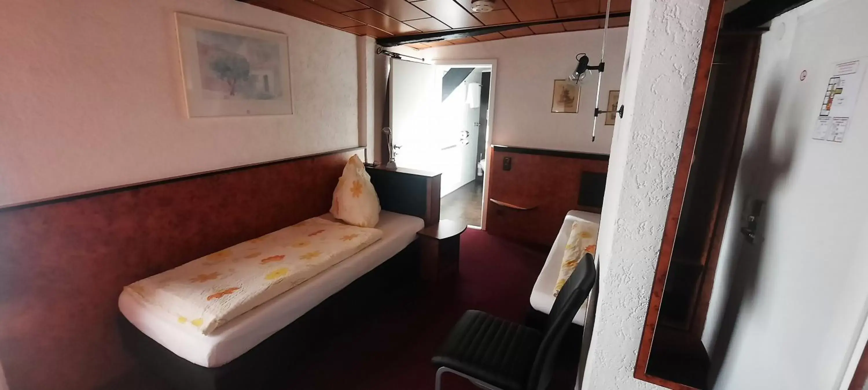 Standard Twin Room in Hotel Corveyer Hof Standard Twin Room in Hotel Corveyer Hof