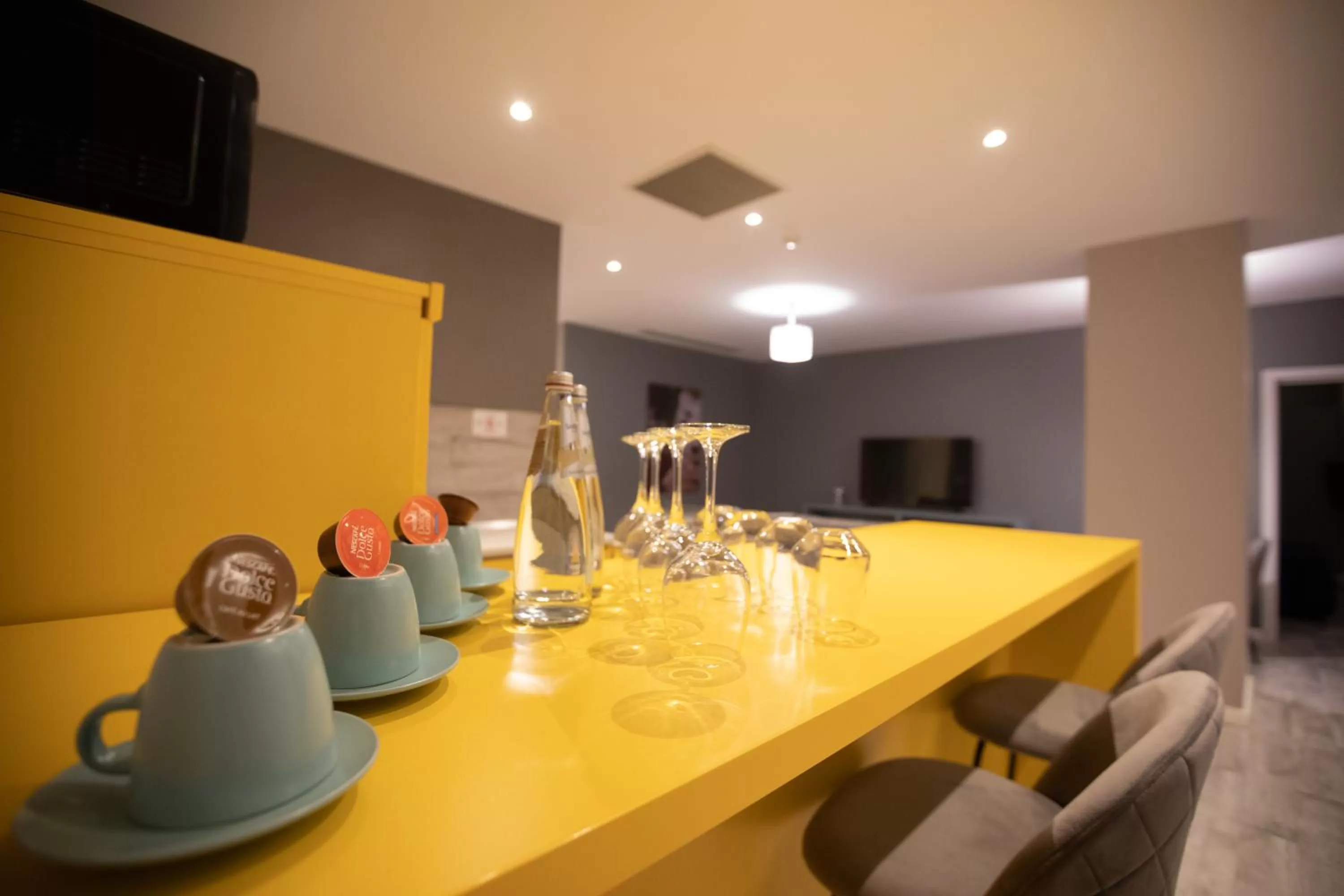 Coffee/tea facilities in Omnia Apartments