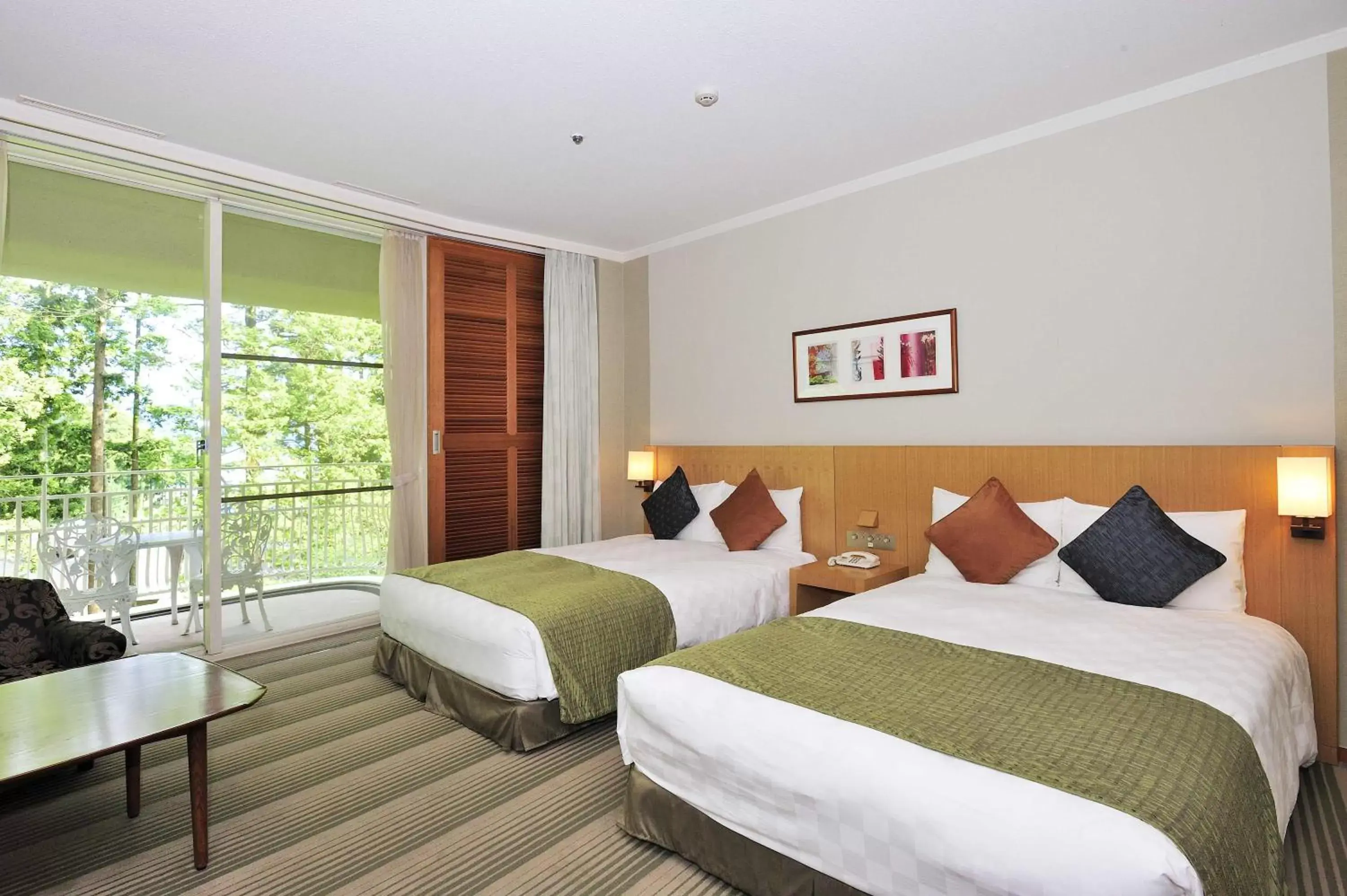 Photo of the whole room, Bed in The Prince Hakone Lake Ashinoko Photo of the whole room, Bed in The Prince Hakone Lake Ashinoko