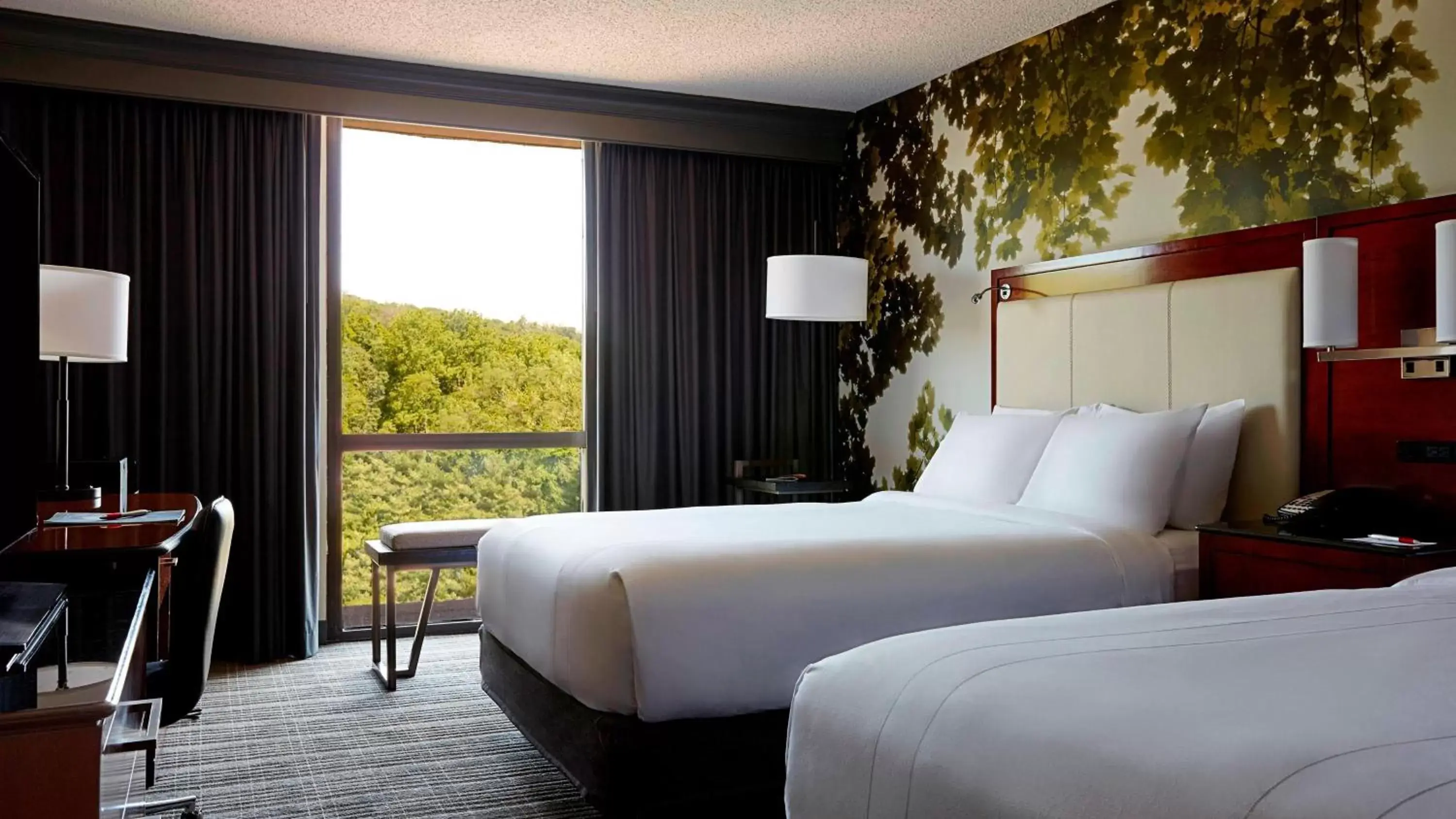 Double Room - High Floor in Westchester Marriott