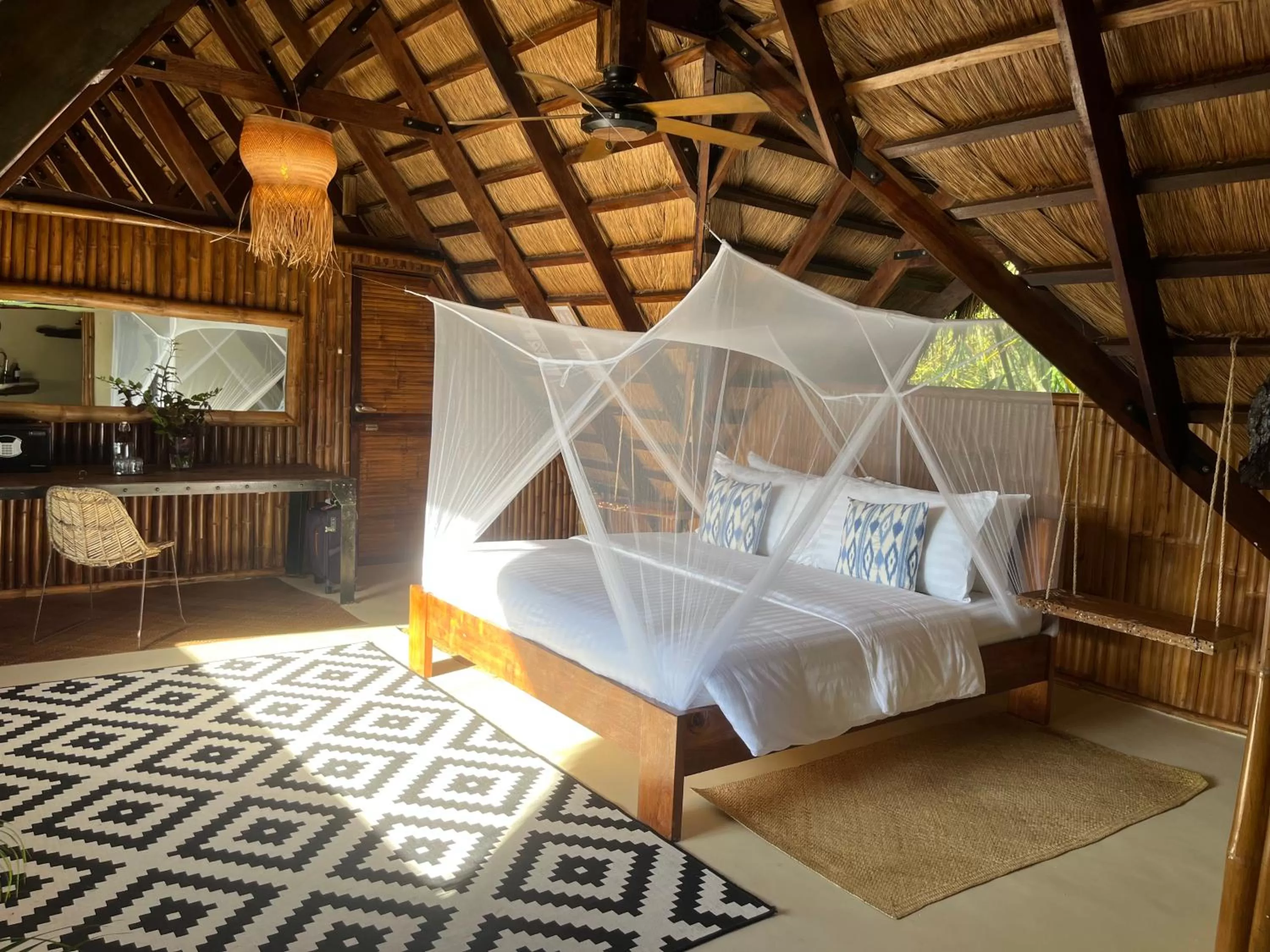 Bedroom, Bed in The Beach House Ocam Ocam