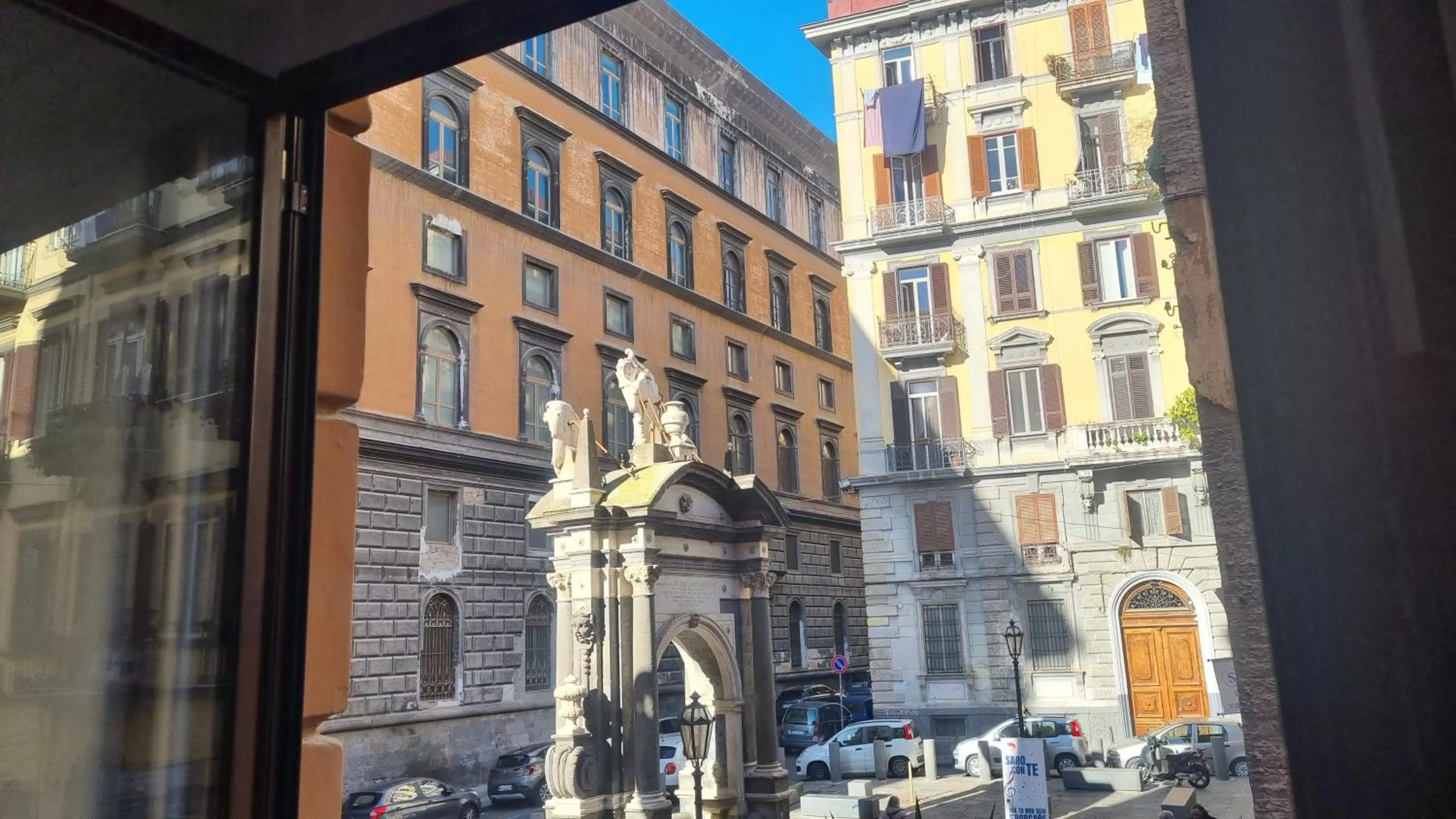 Day, Neighborhood in Archivio Storico Napoli Centro