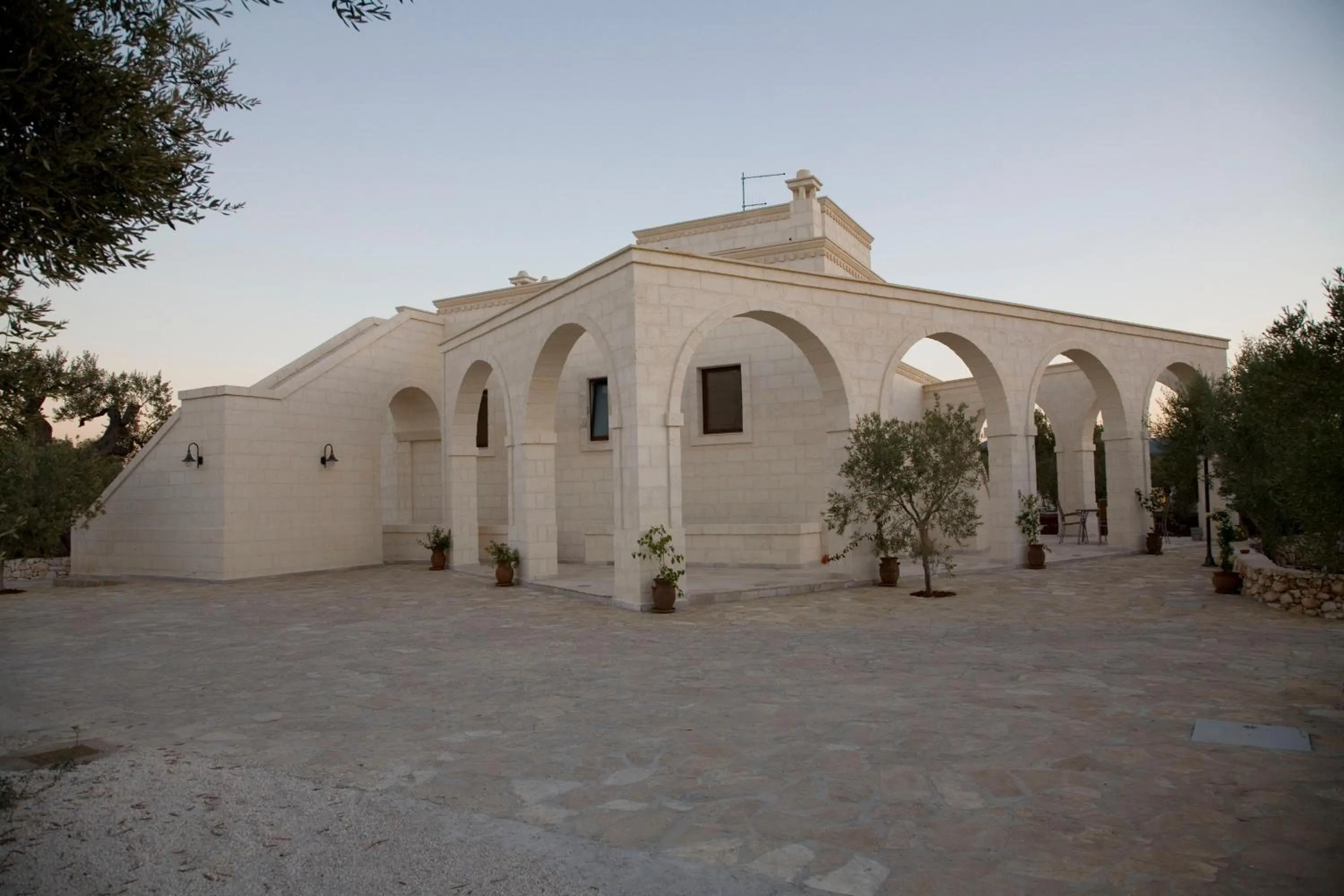 Facade/entrance in Pignata