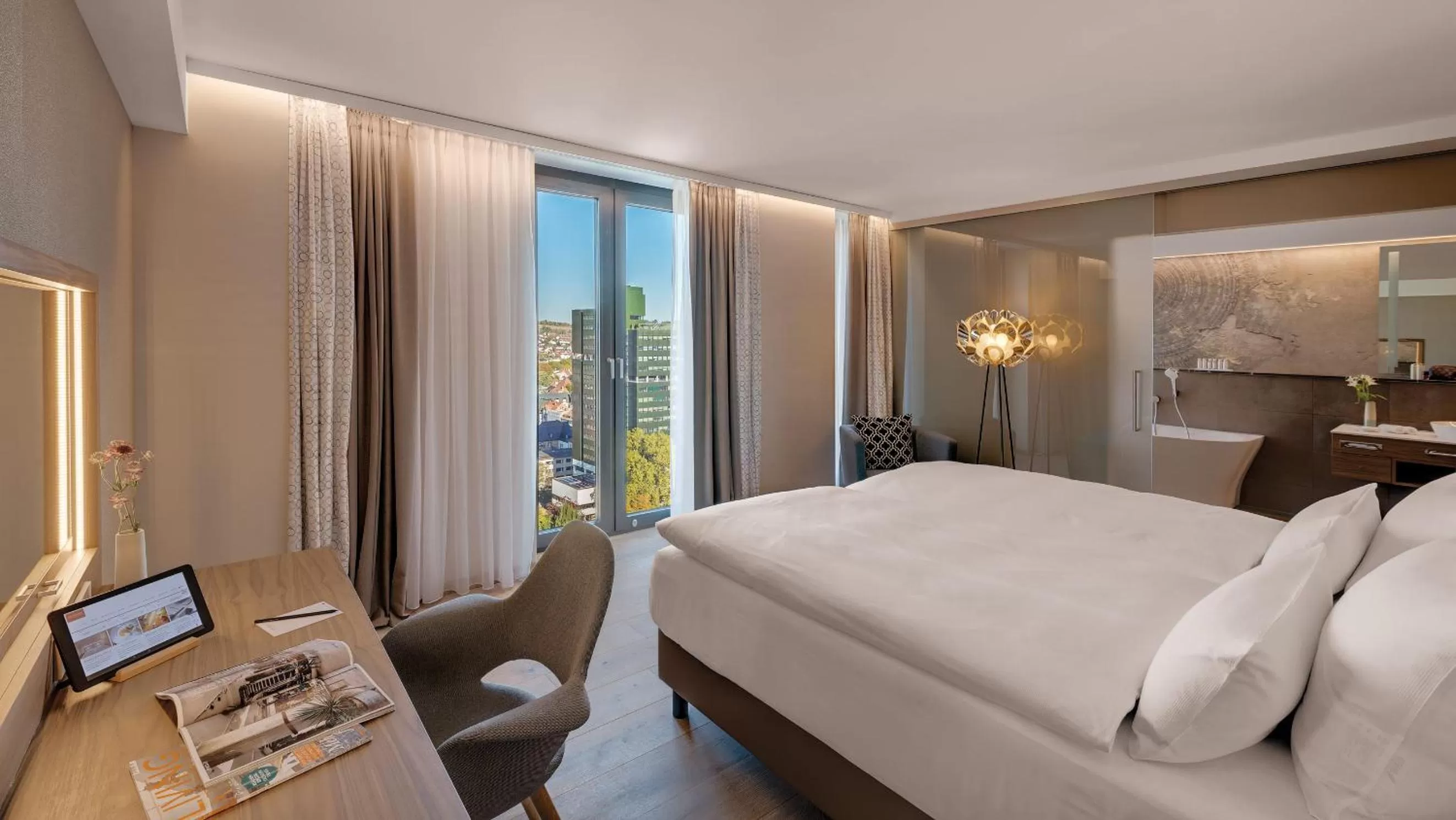 Bed in Hotel Stadt Lörrach