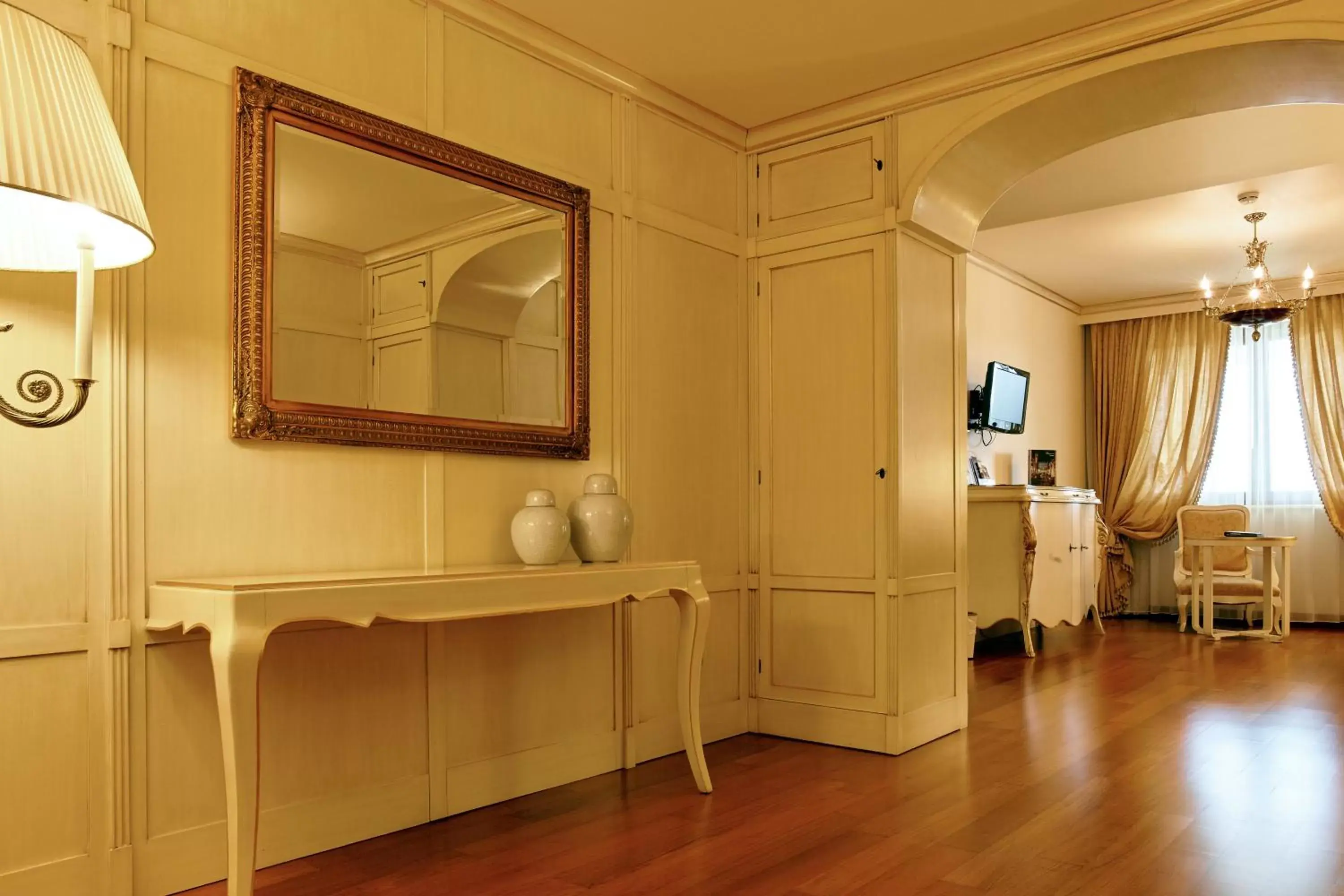 Seating area, Bathroom in Villa Quaranta Tommasi Wine Hotel & SPA